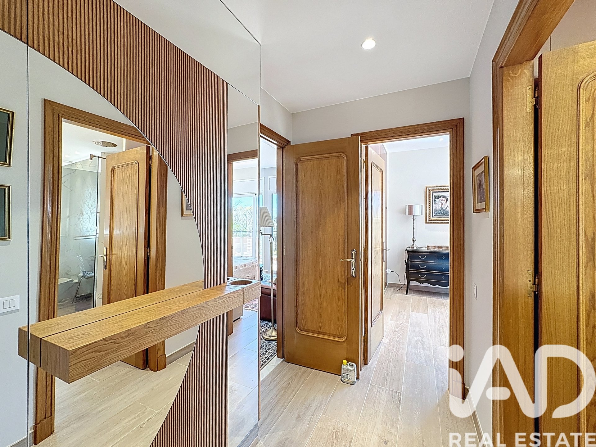 Talo Vilanova i la Geltru, Barcelona, Espanja 6 makuuhuonetta, 685 m2 No. 172788