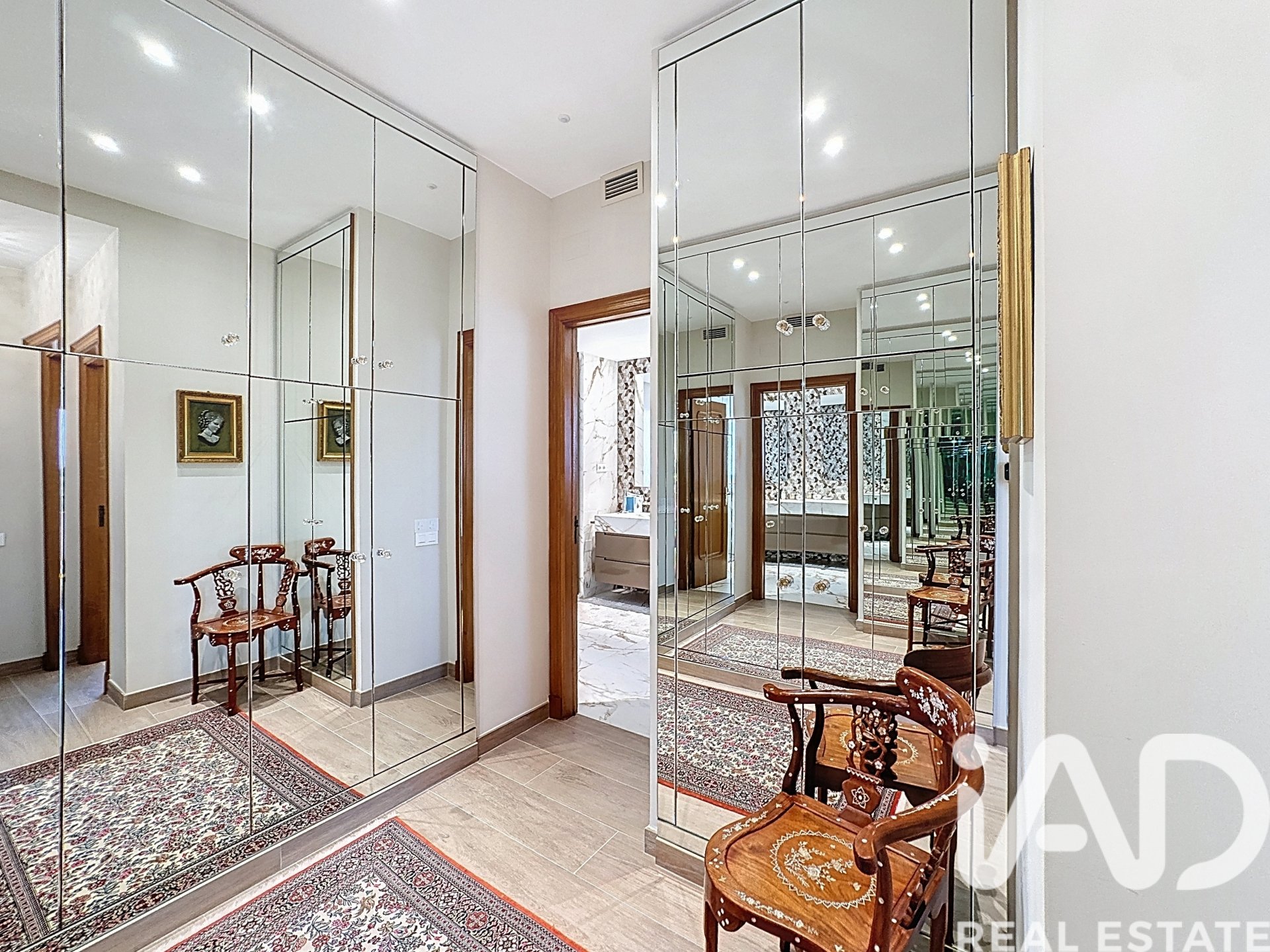 Talo Vilanova i la Geltru, Barcelona, Espanja 6 makuuhuonetta, 685 m2 No. 172788