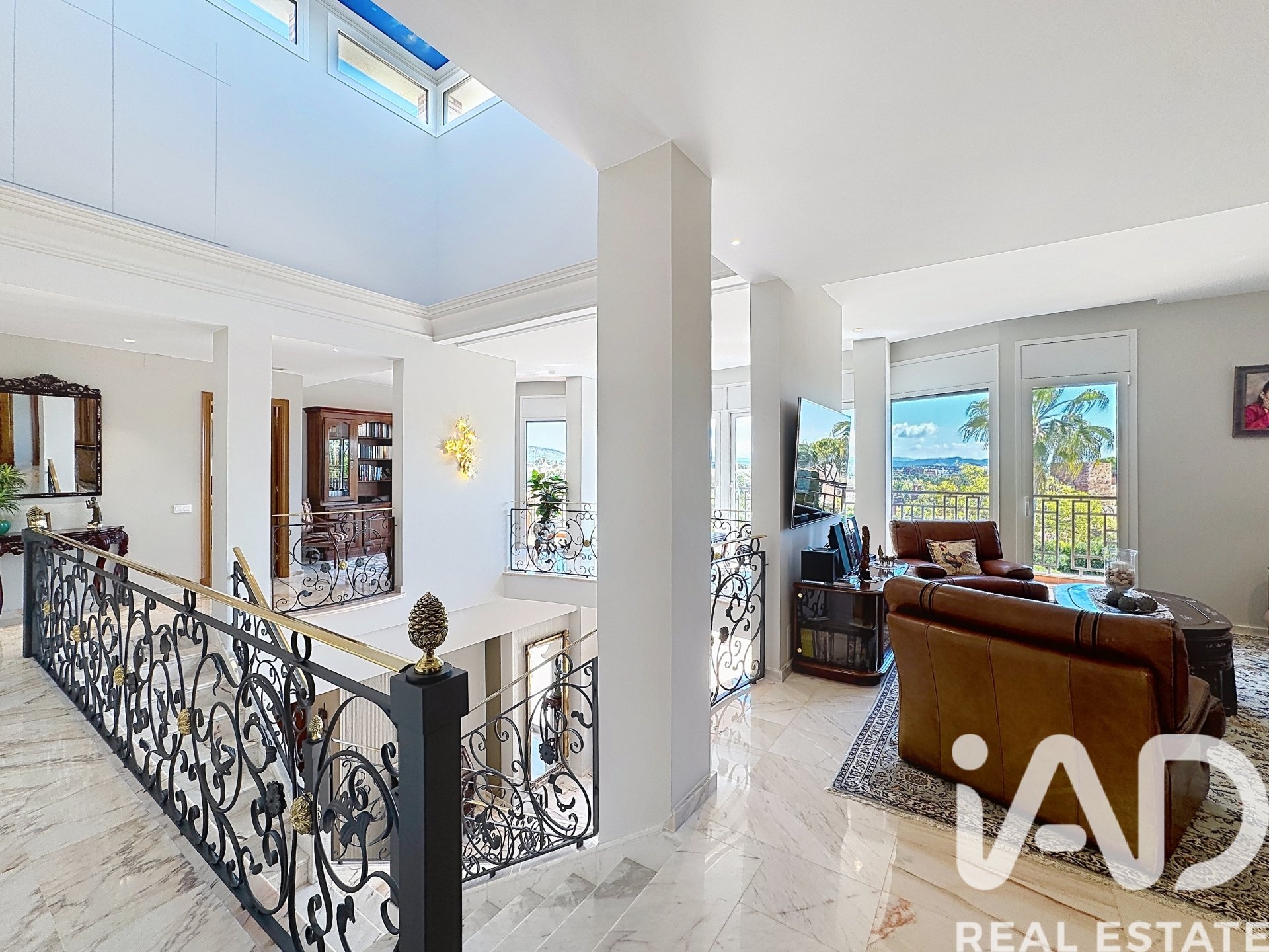 Talo Vilanova i la Geltru, Barcelona, Espanja 6 makuuhuonetta, 685 m2 No. 172788