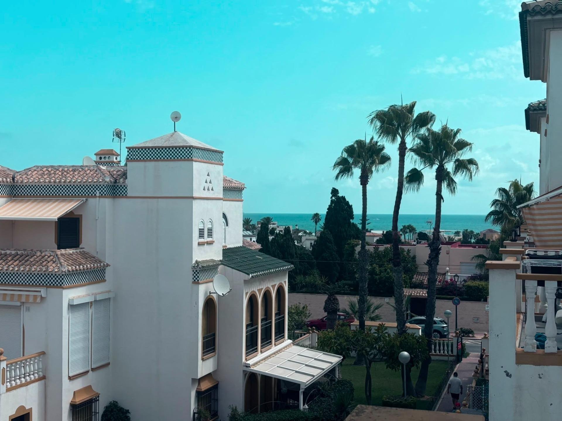Apartment in Torrevieja, Alicante, Spain 1 bedroom, 82 sq.m. No. 194181