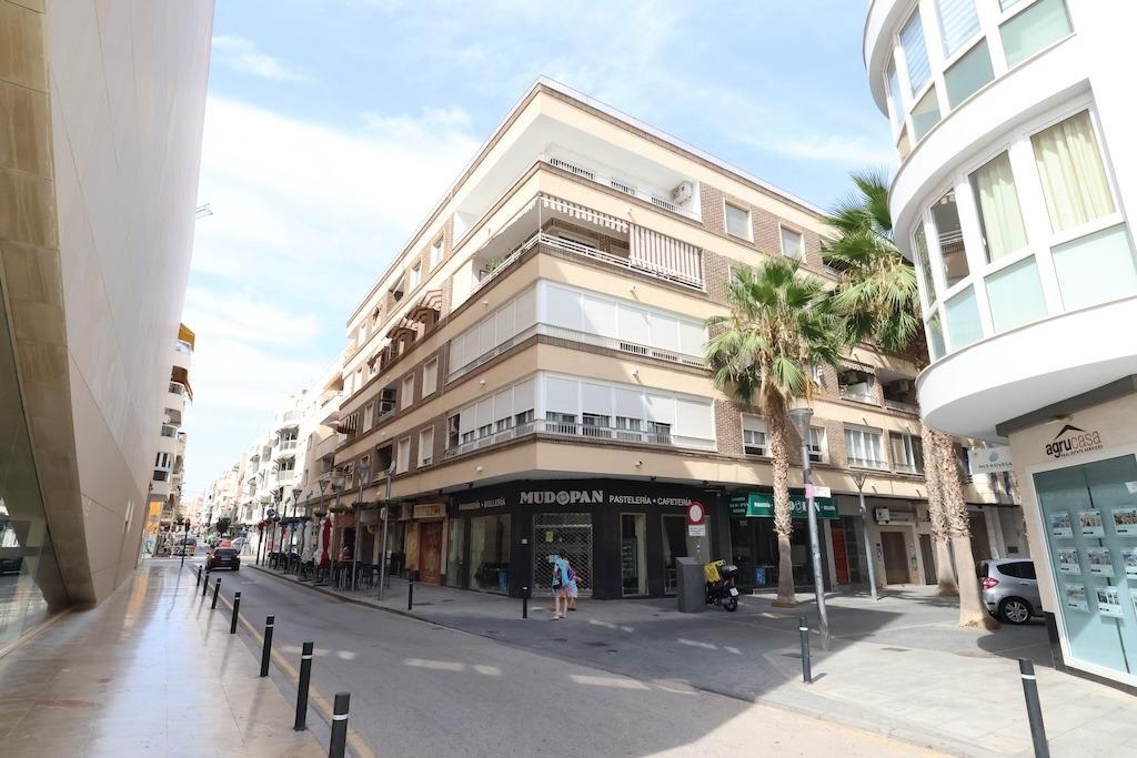 Kattohuoneisto Torrevieja, Alicante, Espanja 3 makuuhuonetta, 128 m2 No. 194183