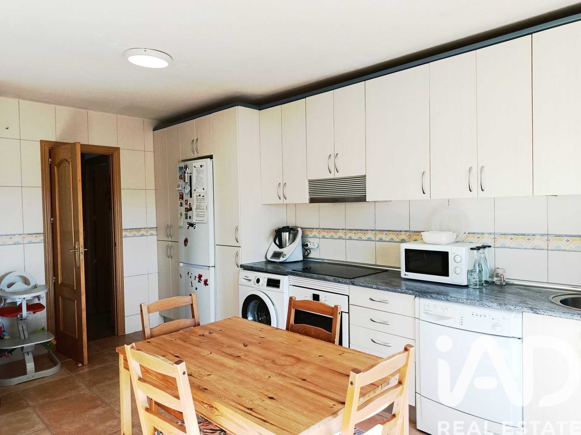 House in Meco, Madrid, Spanien 4 Schlafzimmer, 252 m2 Nr. 172697