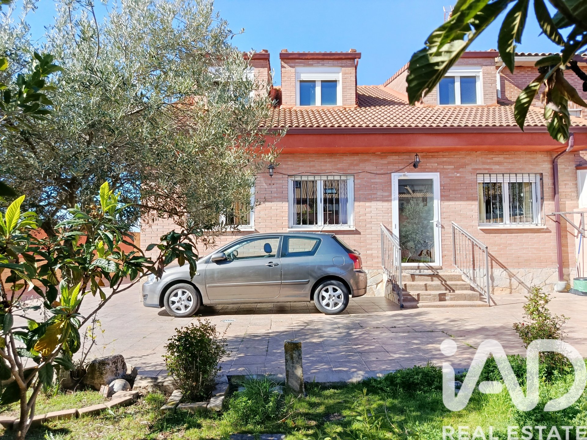 House in Meco, Madrid, Spanien 4 Schlafzimmer, 252 m2 Nr. 172697