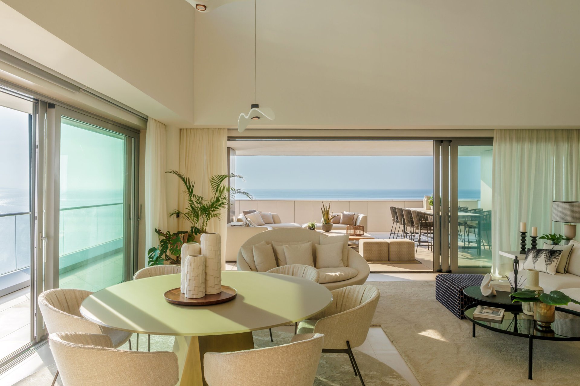 Apartamento en Málaga, España 4 dormitorios, 326 m2 No. 193088