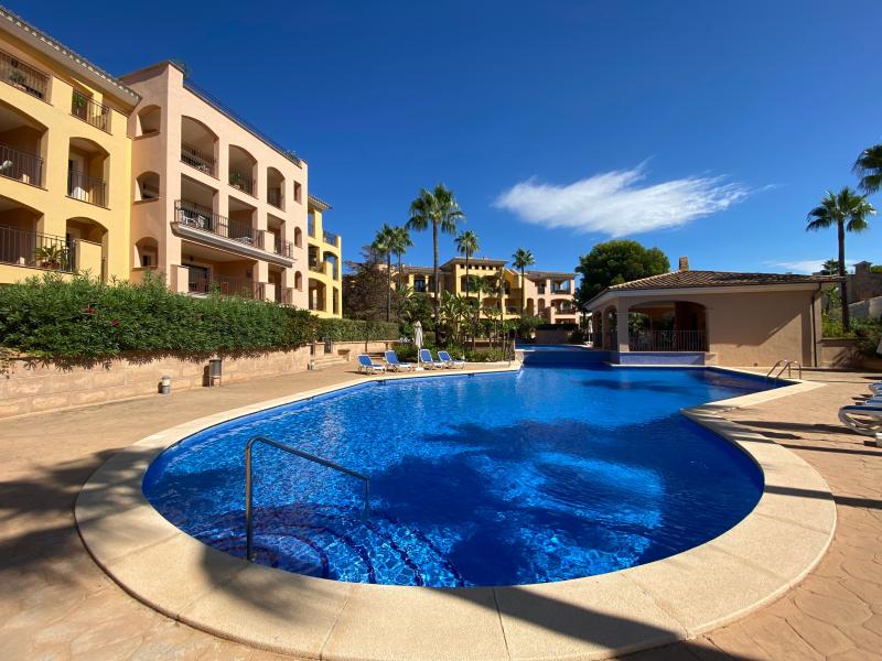 Apartment à Nova Santa Ponsa, Mallorca, Espagne 3 chambres, 208 m2 No. 108961