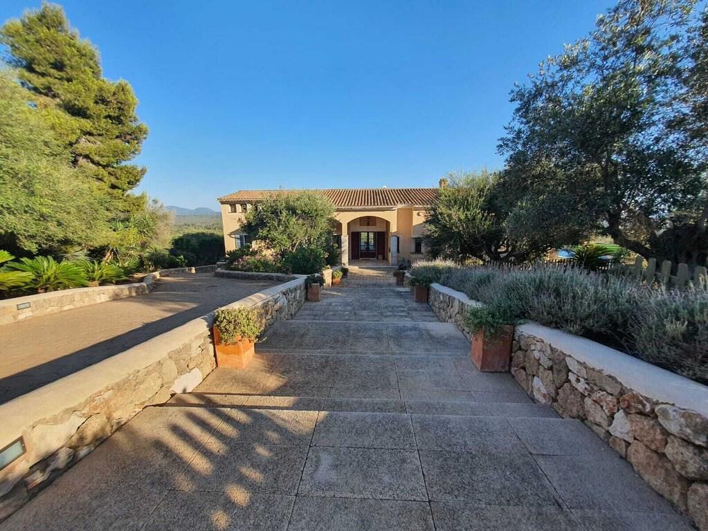 Finca in Puntiro, Mallorca, Spain 4 bedrooms, 757 sq.m. No. 52413