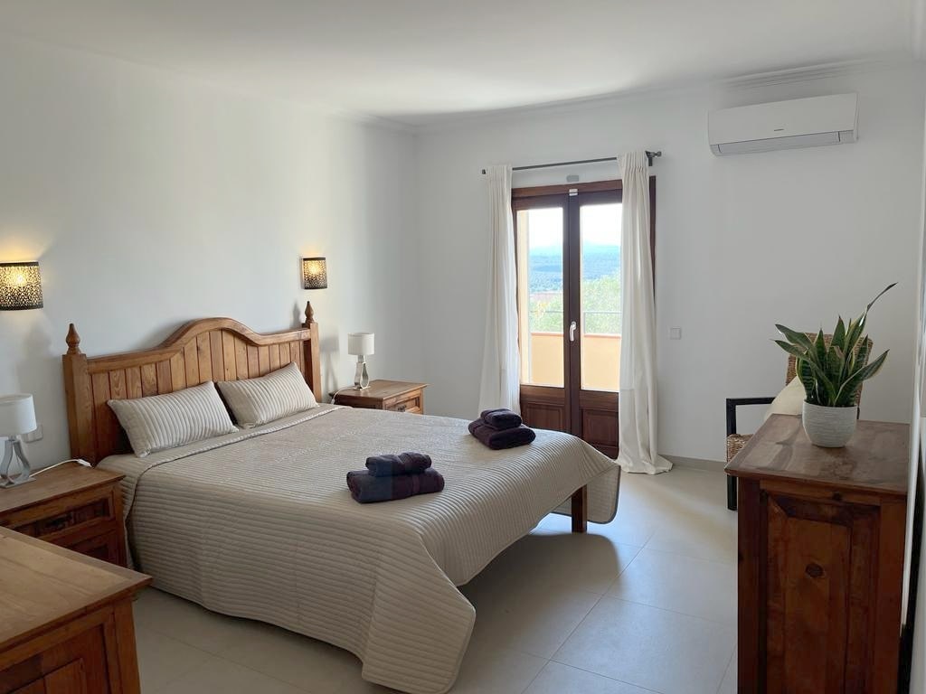 Finca in Puntiro, Mallorca, Spain 4 bedrooms, 757 sq.m. No. 52413