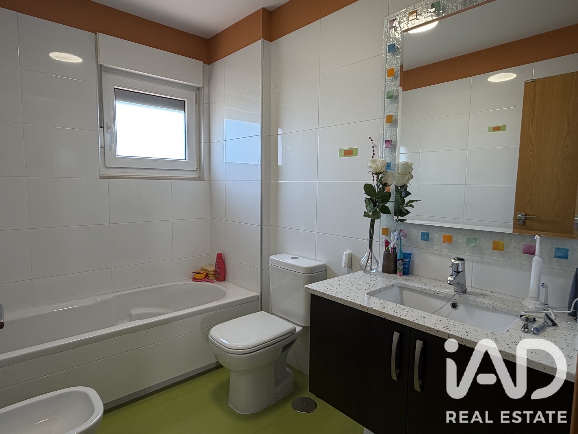 Townhouse in Valverde de la Virgen, Leon, Spain 5 bedrooms, 250 sq.m. No. 196597