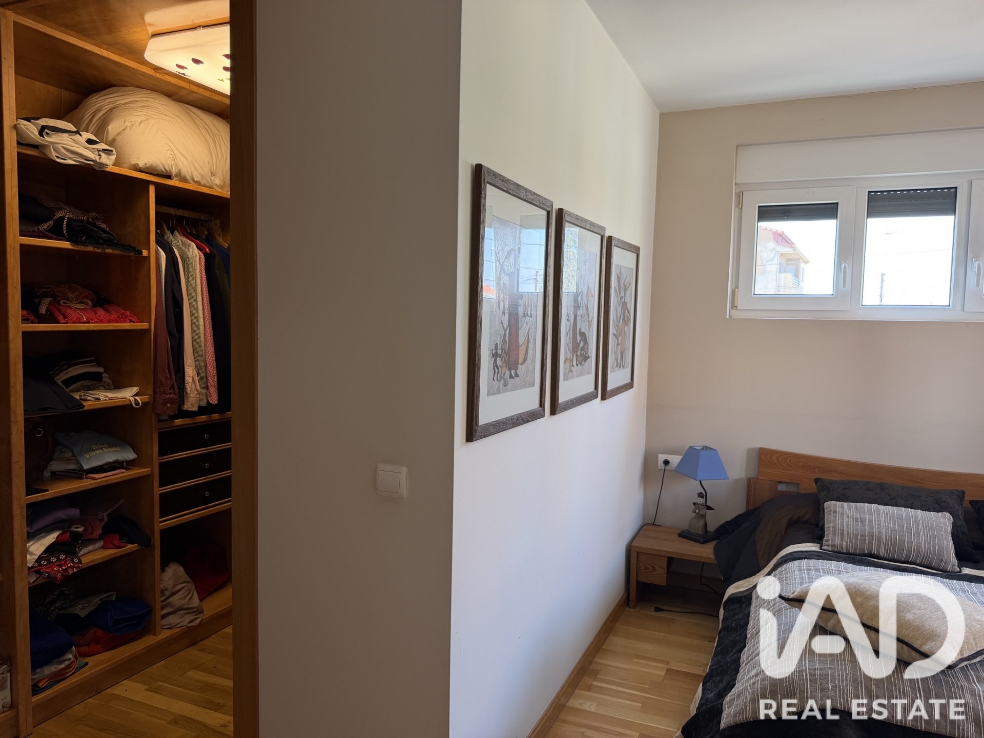 Townhouse in Valverde de la Virgen, Leon, Spain 5 bedrooms, 250 sq.m. No. 196597