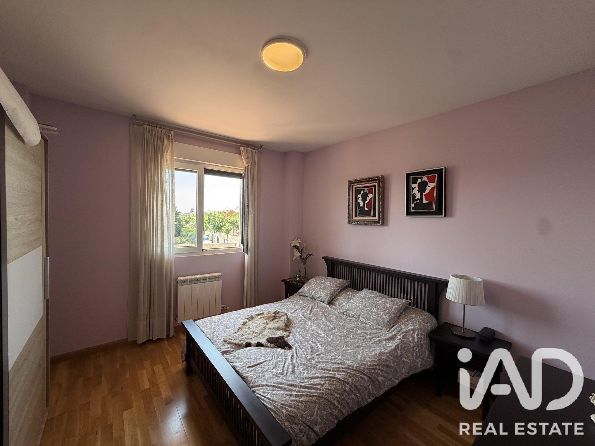 Townhouse in Valverde de la Virgen, Leon, Spain 5 bedrooms, 250 sq.m. No. 196597