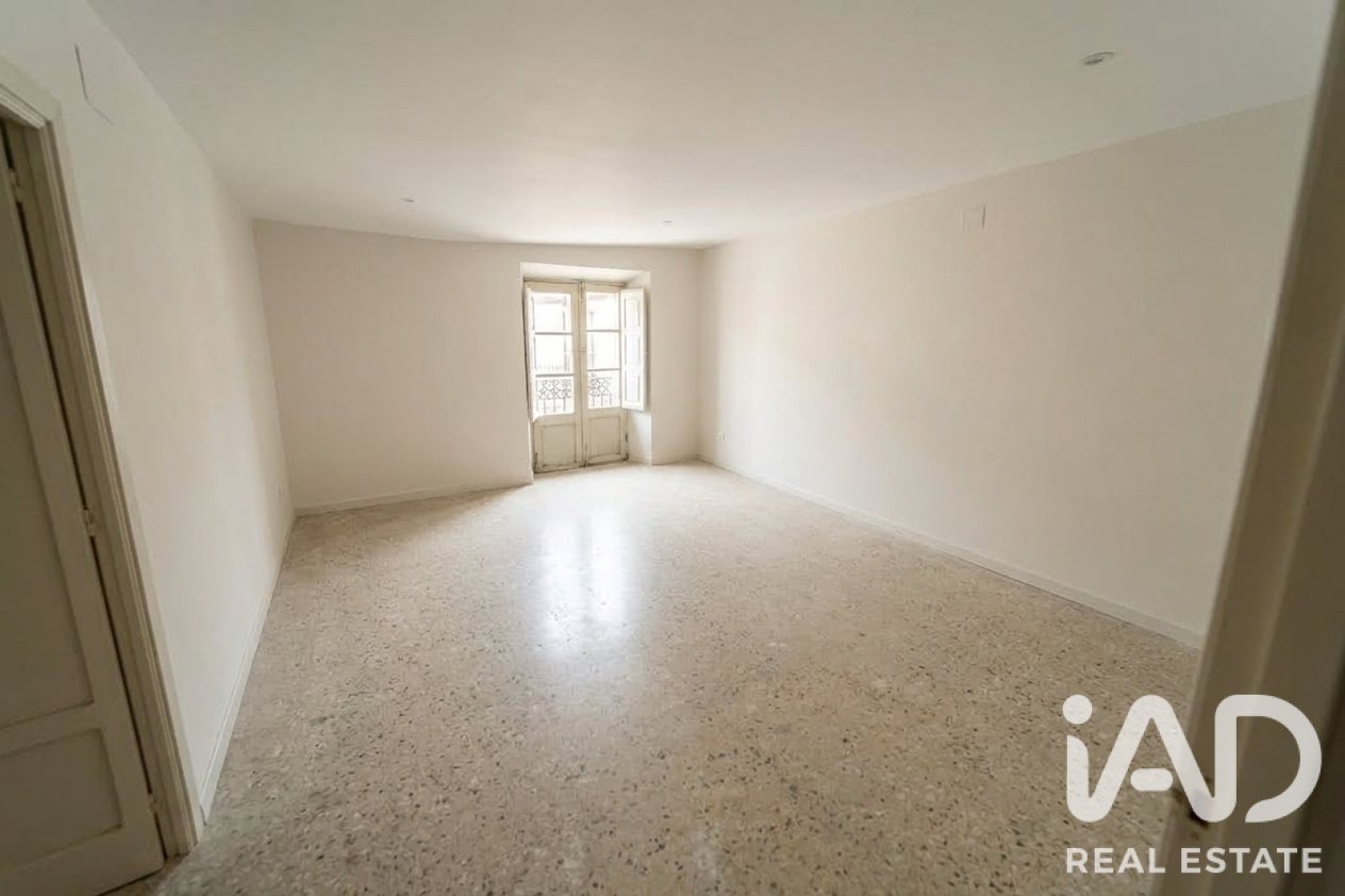 Commercial property à Leon, Espagne 535 m2 No. 196602