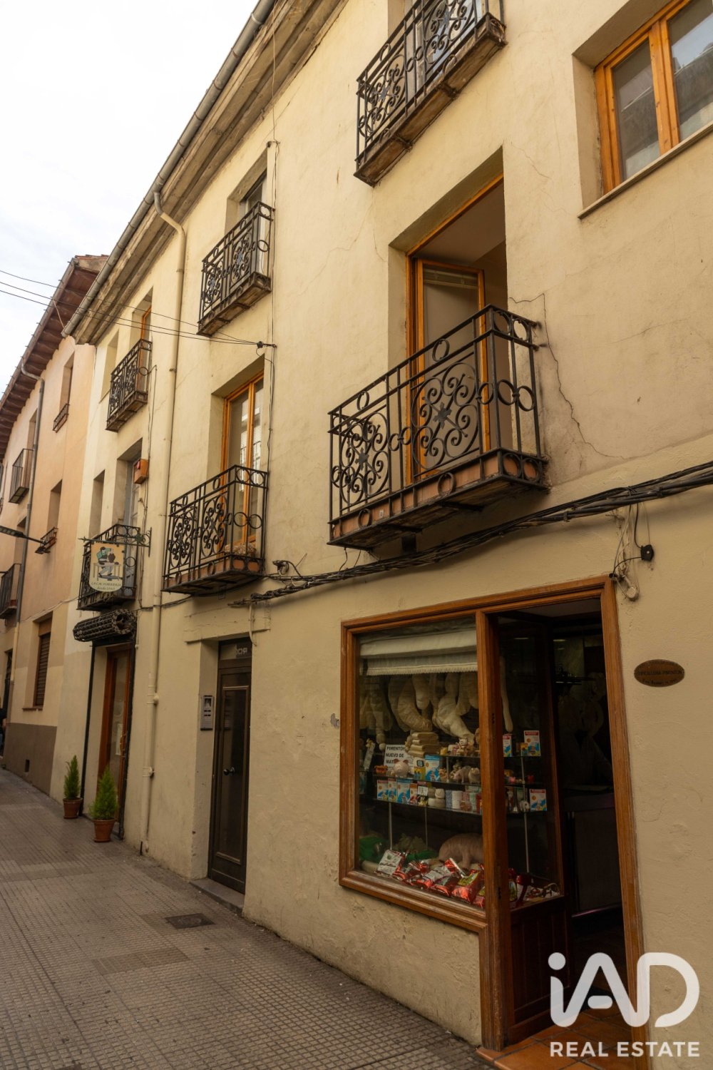 Commercial property à Leon, Espagne 535 m2 No. 196602