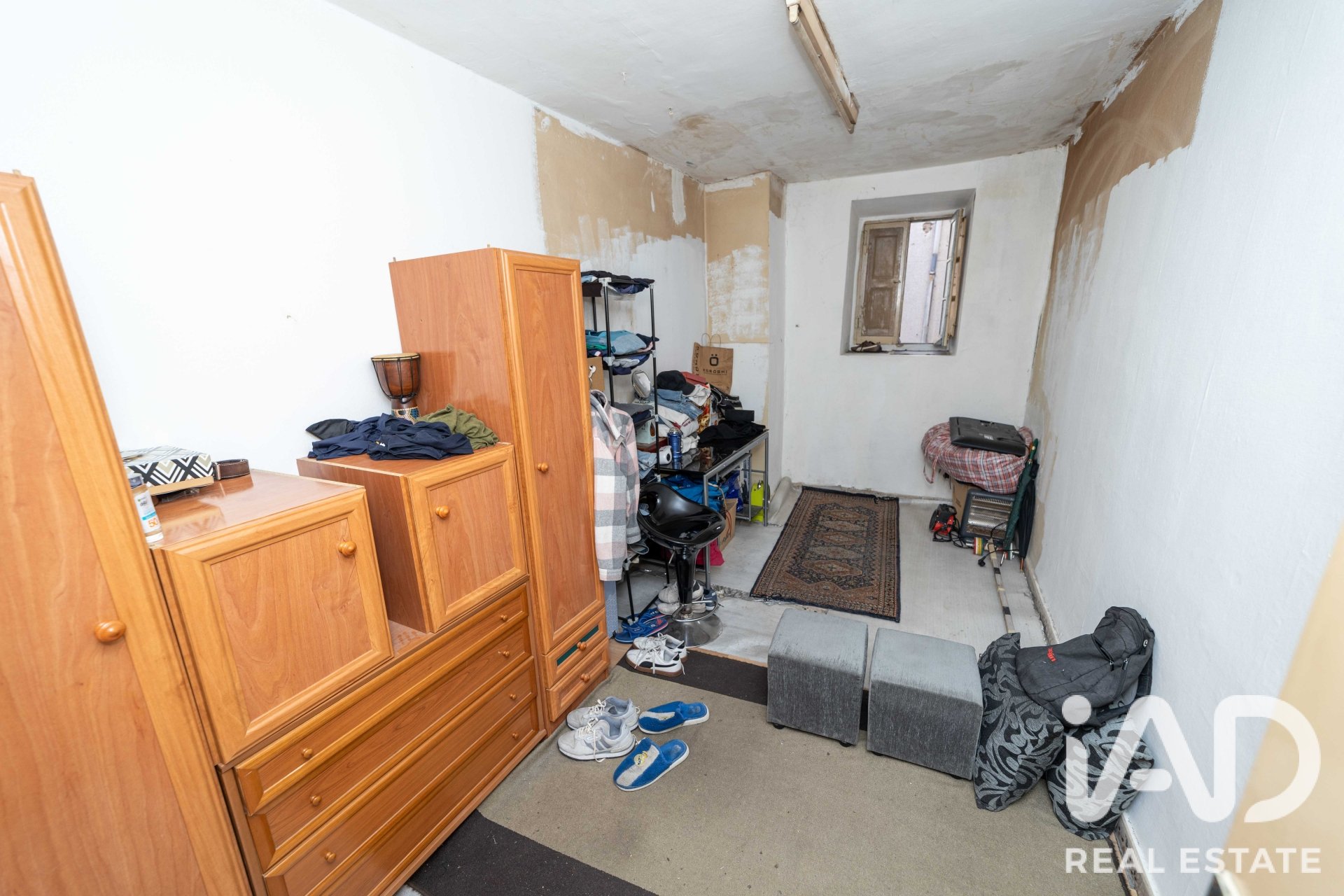 Commercial property à Leon, Espagne 535 m2 No. 196602