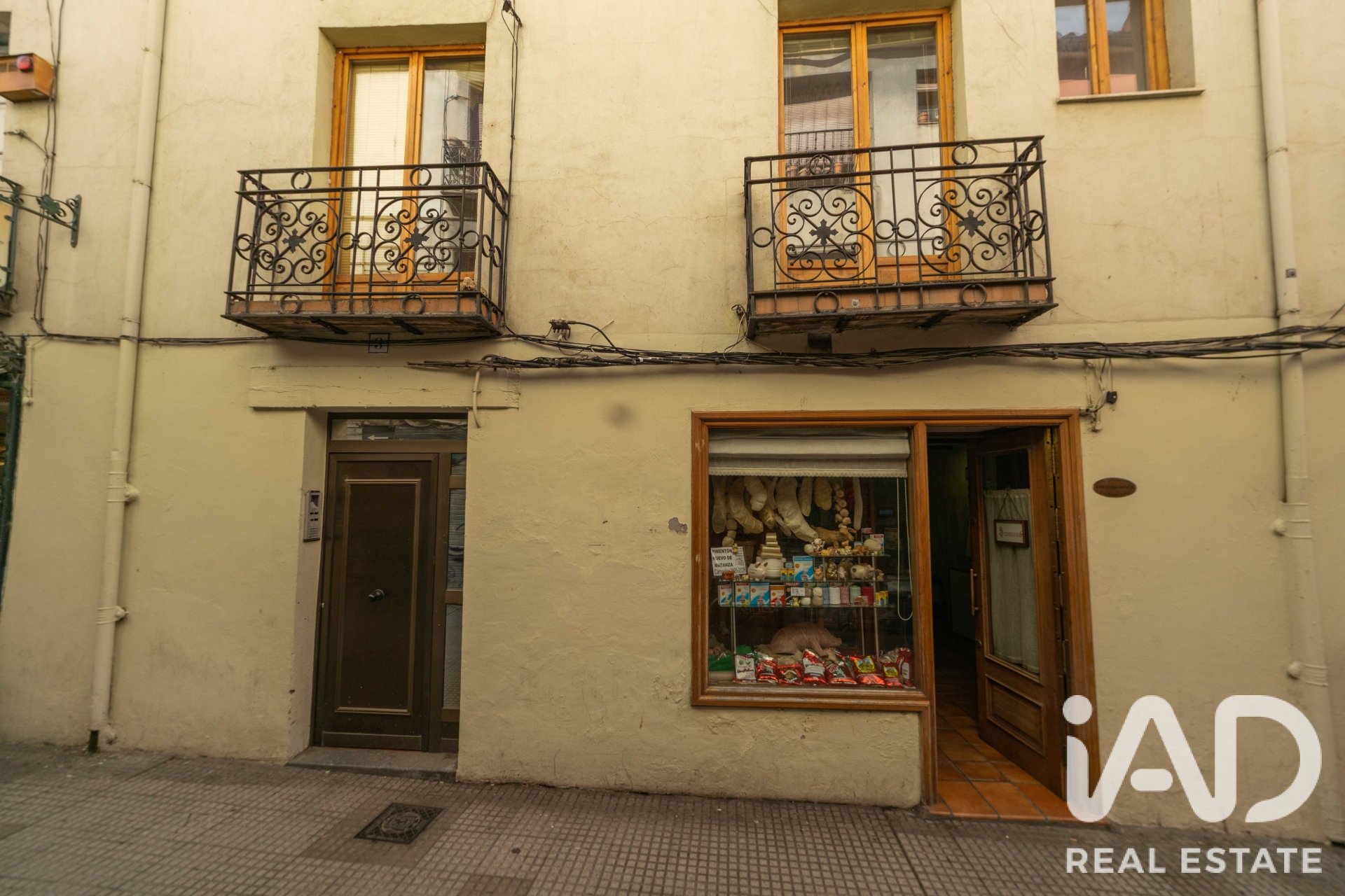 Commercial property à Leon, Espagne 535 m2 No. 196602