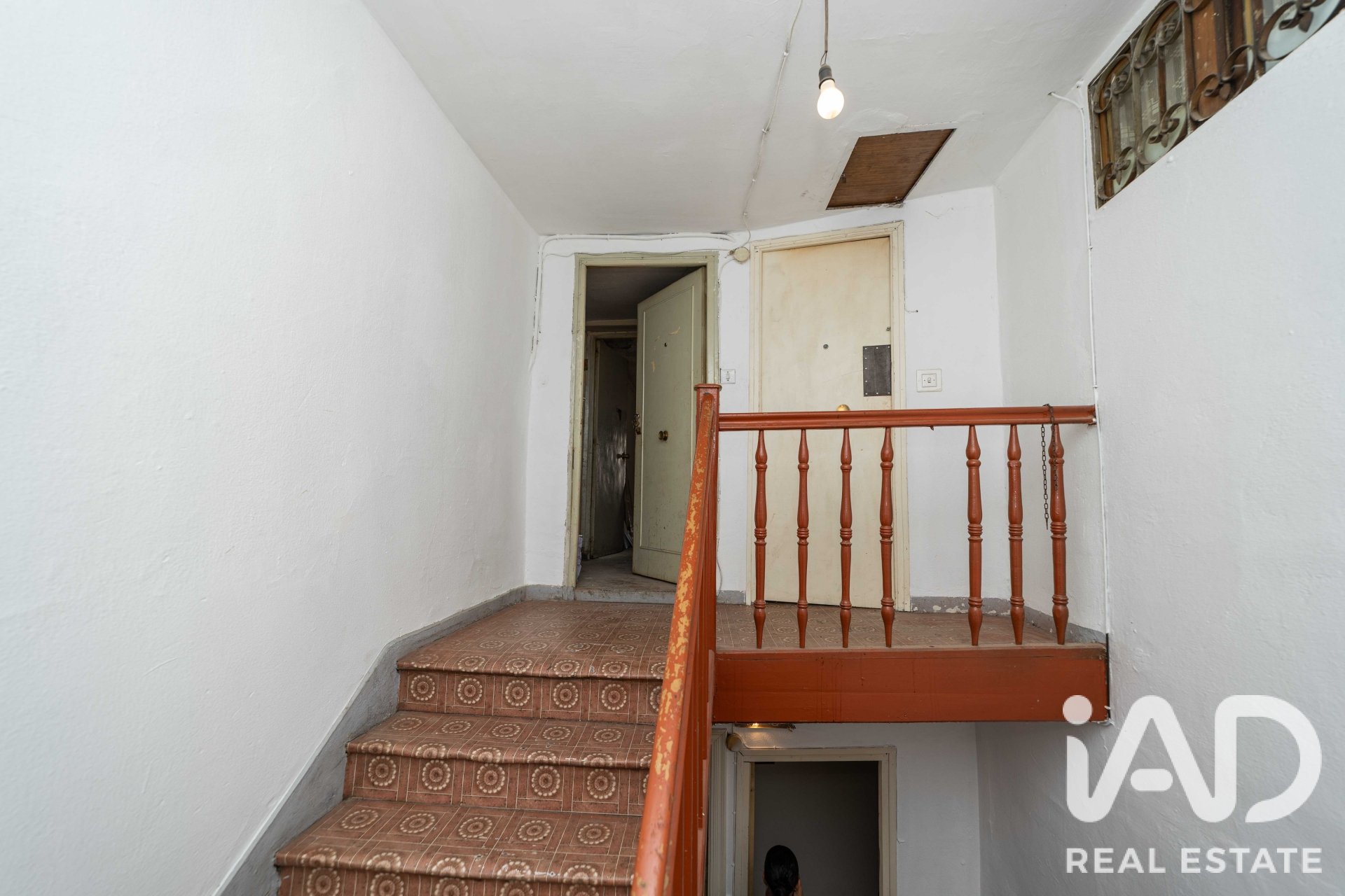 Commercial property à Leon, Espagne 535 m2 No. 196602
