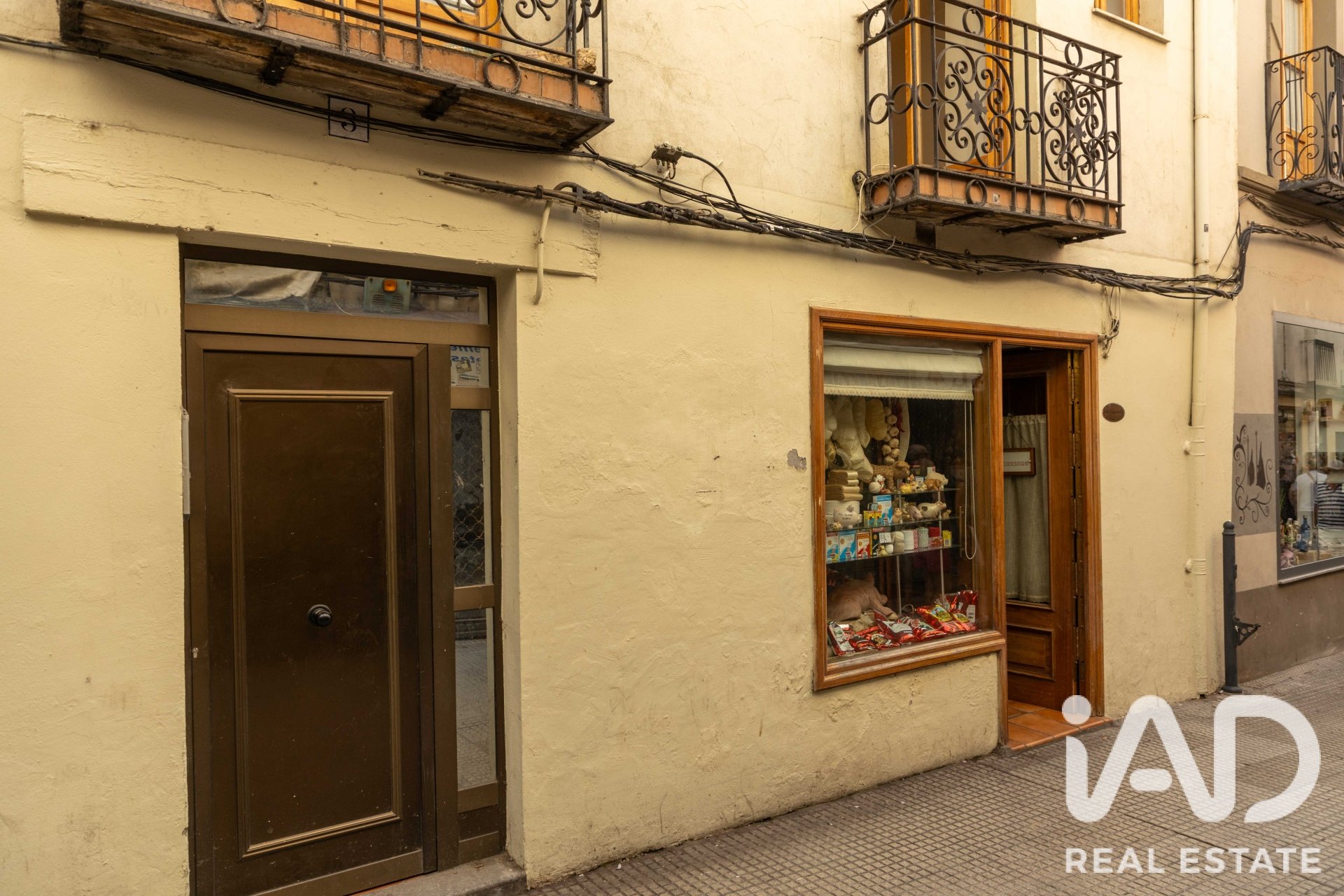 Commercial property à Leon, Espagne 535 m2 No. 196602