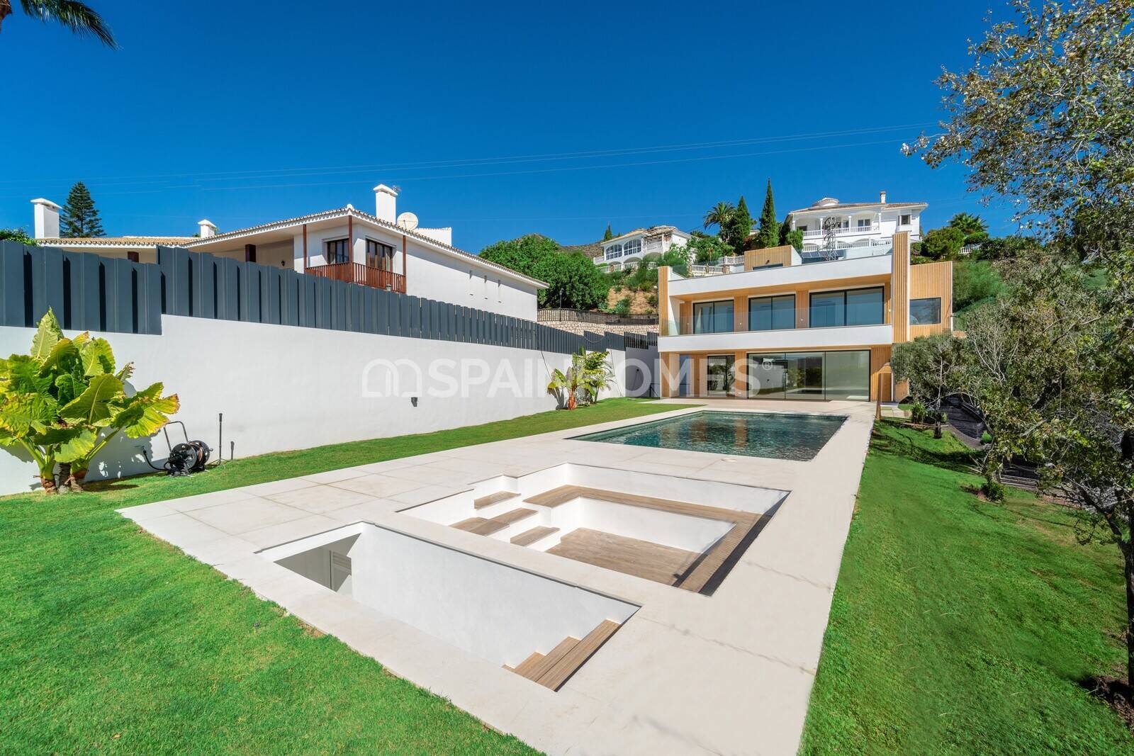 Villa Benalmadena, Malaga, Spānijā 5 istabas, 367 m2 Nr. 139741