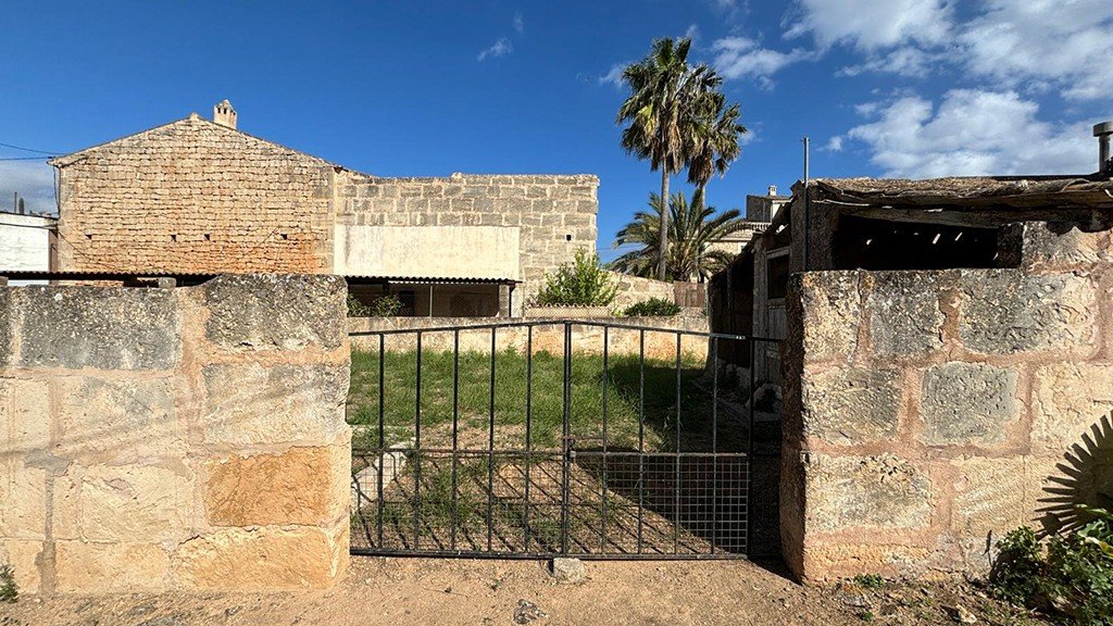 Działka w Ses Salines, Mallorca, Hiszpania nr 143406