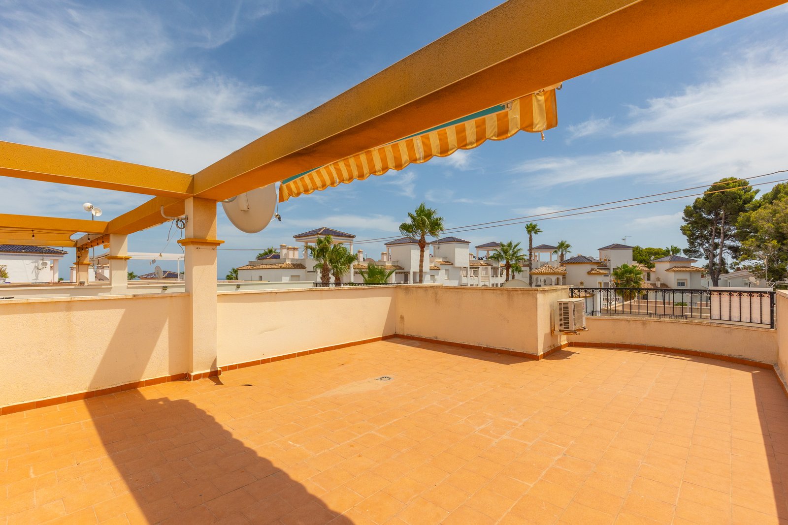 Dzīvoklis Orihuela, Alicante, Spānijā 2 istabas, 55 m2 Nr. 194894