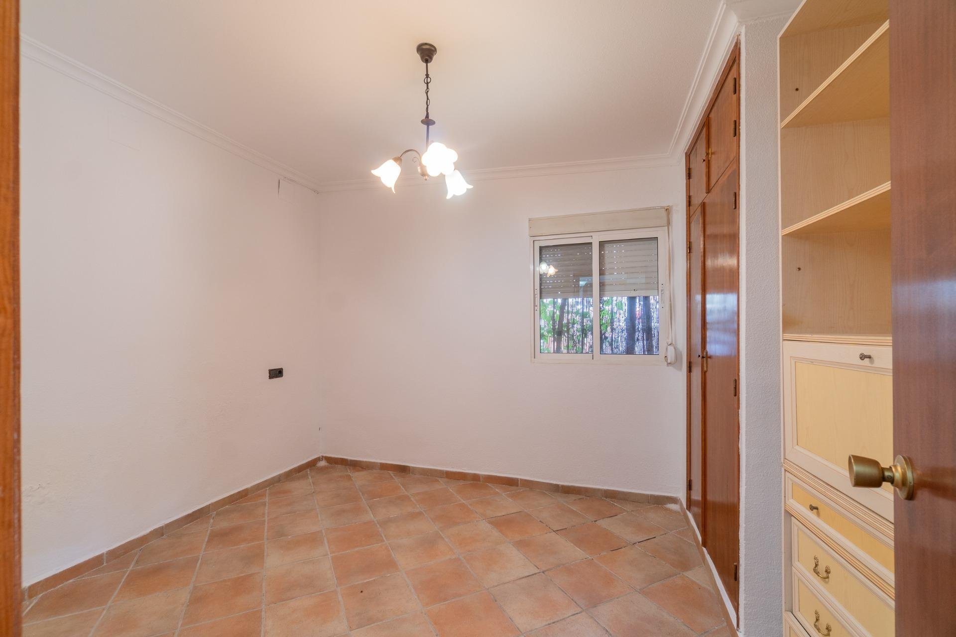 Villa Alicante, Spānijā 4 istabas, 309 m2 Nr. 156071