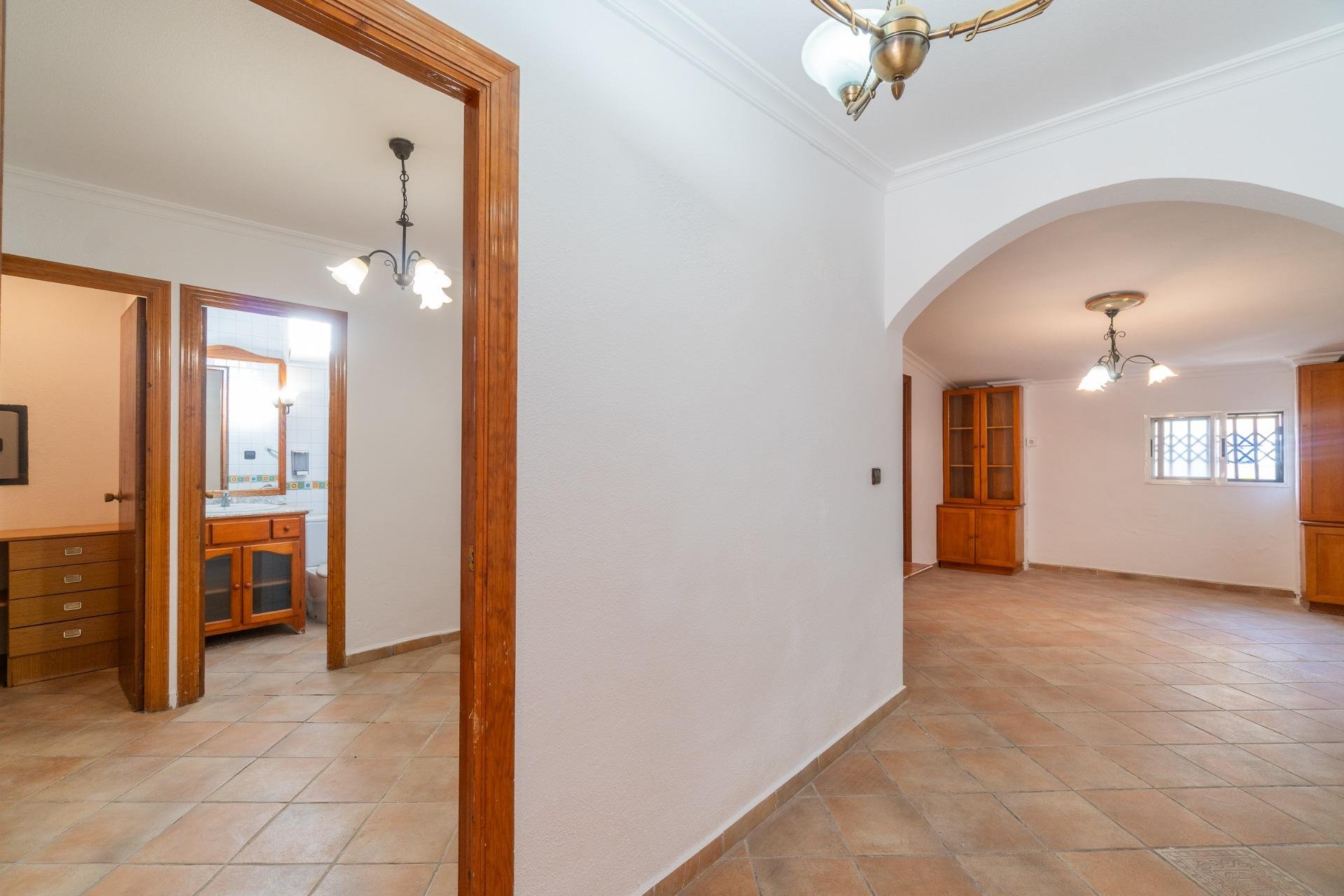 Villa Alicante, Spānijā 4 istabas, 309 m2 Nr. 156071