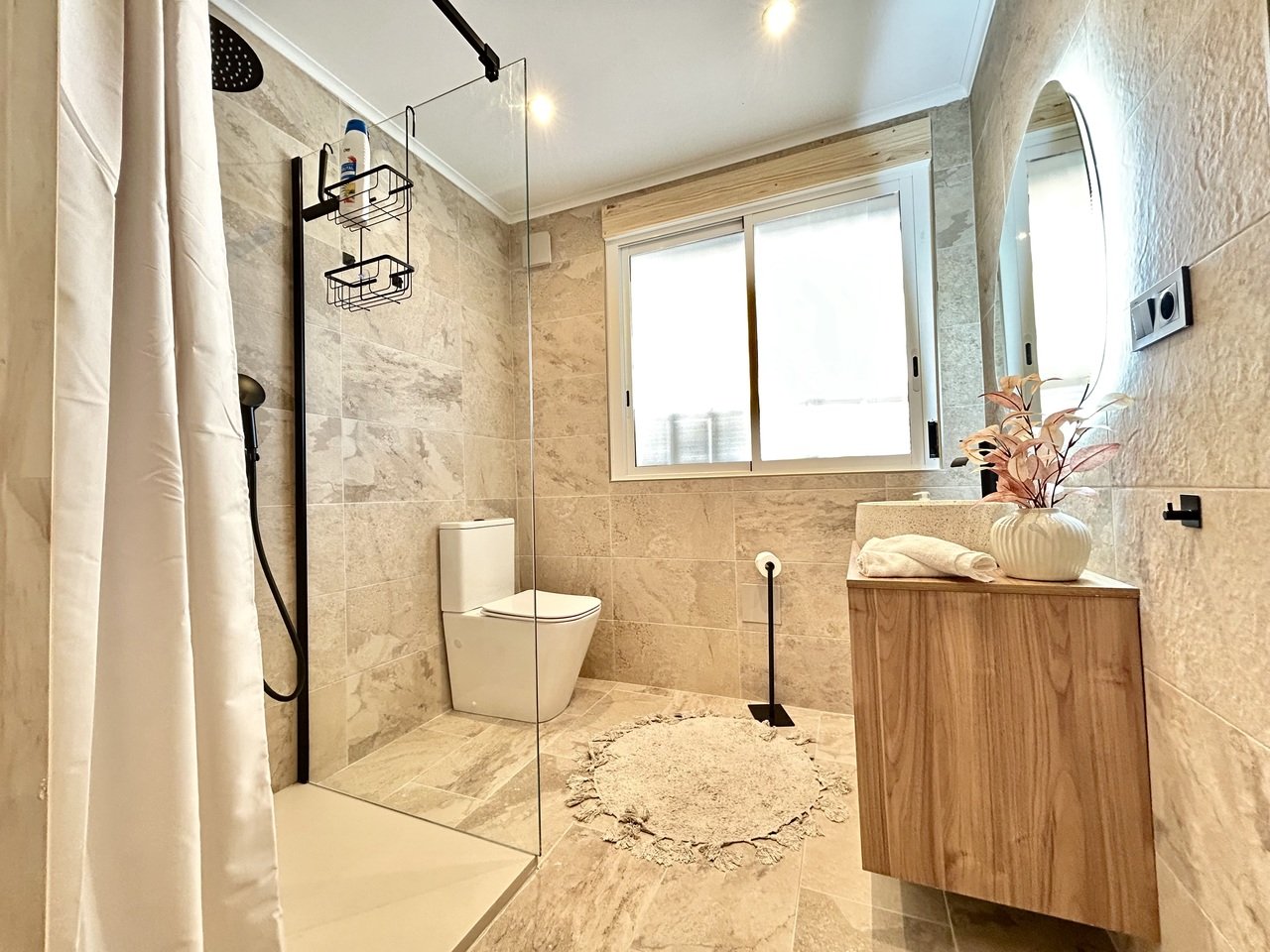 Huvila La Zenia, Alicante, Espanja 5 makuuhuonetta, 238 m2 No. 190118