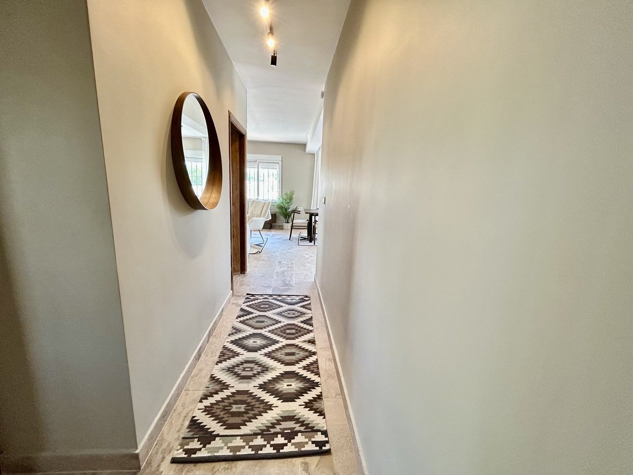Huvila La Zenia, Alicante, Espanja 5 makuuhuonetta, 238 m2 No. 190118