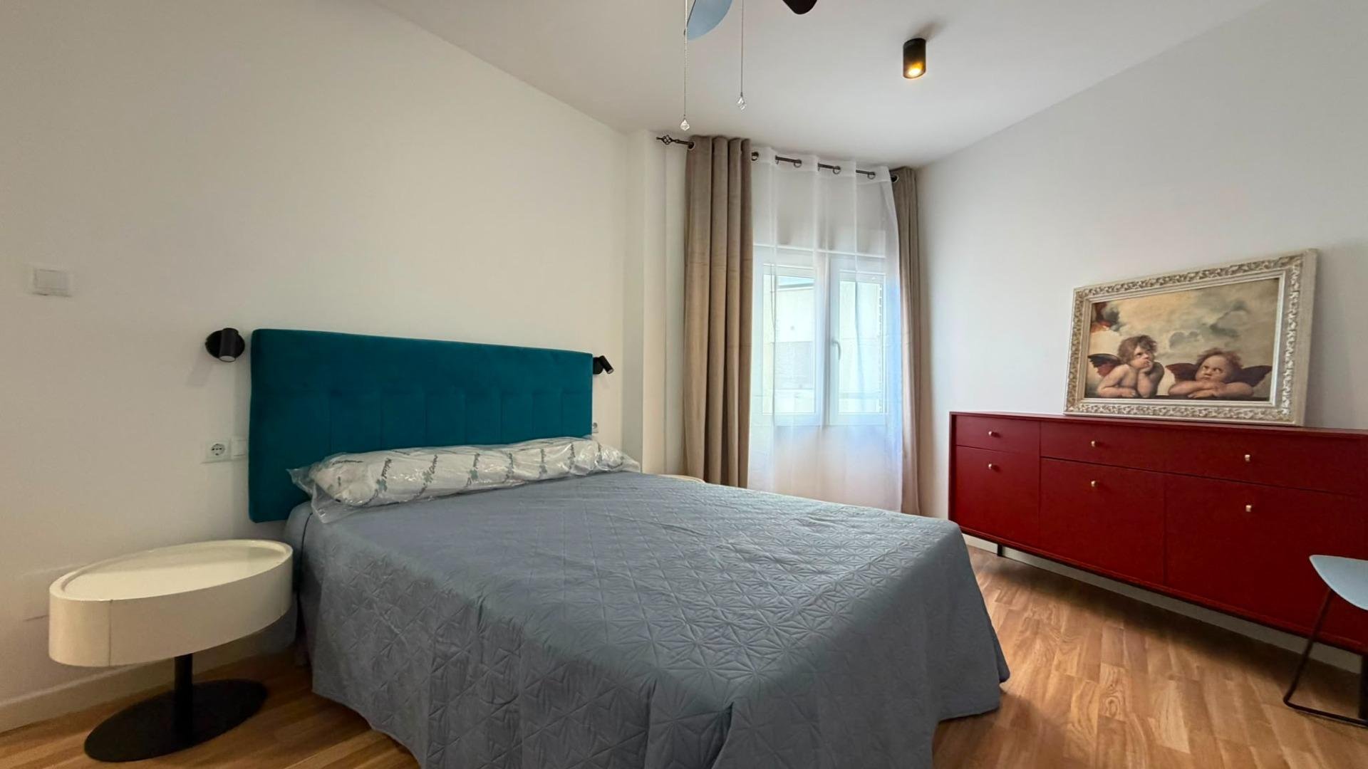 Apartamento en Torrevieja, Alicante, España 3 dormitorios, 99 m2 No. 190122