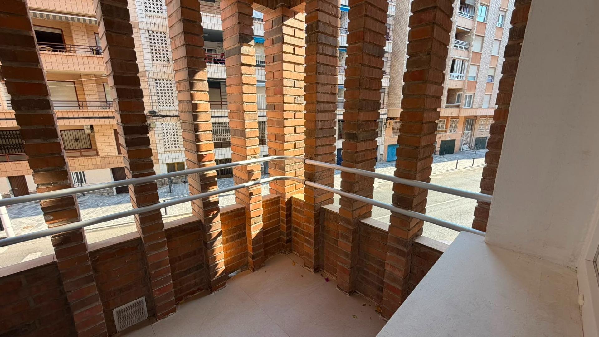 Apartamento en Torrevieja, Alicante, España 3 dormitorios, 99 m2 No. 190122