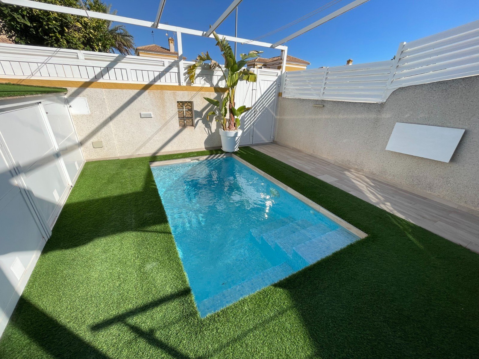 Rindu māja Torre de la Horadada, Alicante, Spānijā 3 istabas, 85 m2 Nr. 146624