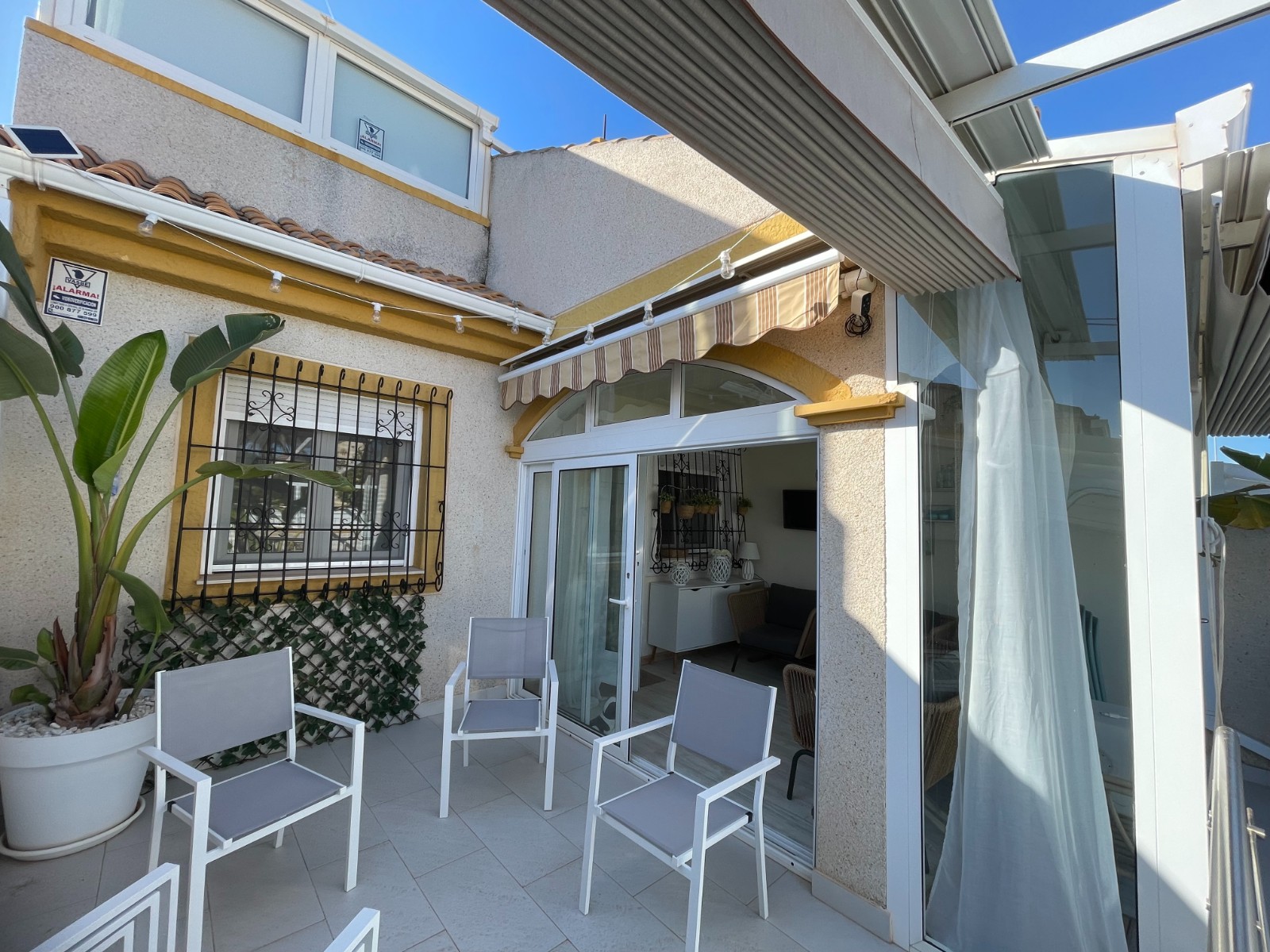 Rindu māja Torre de la Horadada, Alicante, Spānijā 3 istabas, 85 m2 Nr. 146624