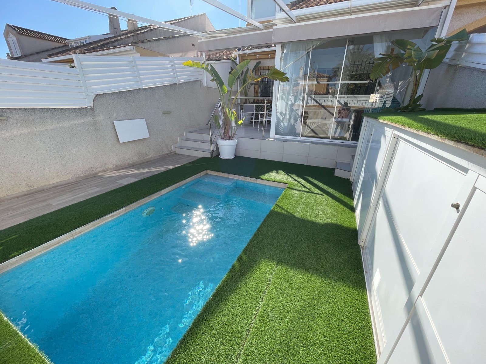 Rindu māja Torre de la Horadada, Alicante, Spānijā 3 istabas, 85 m2 Nr. 146624