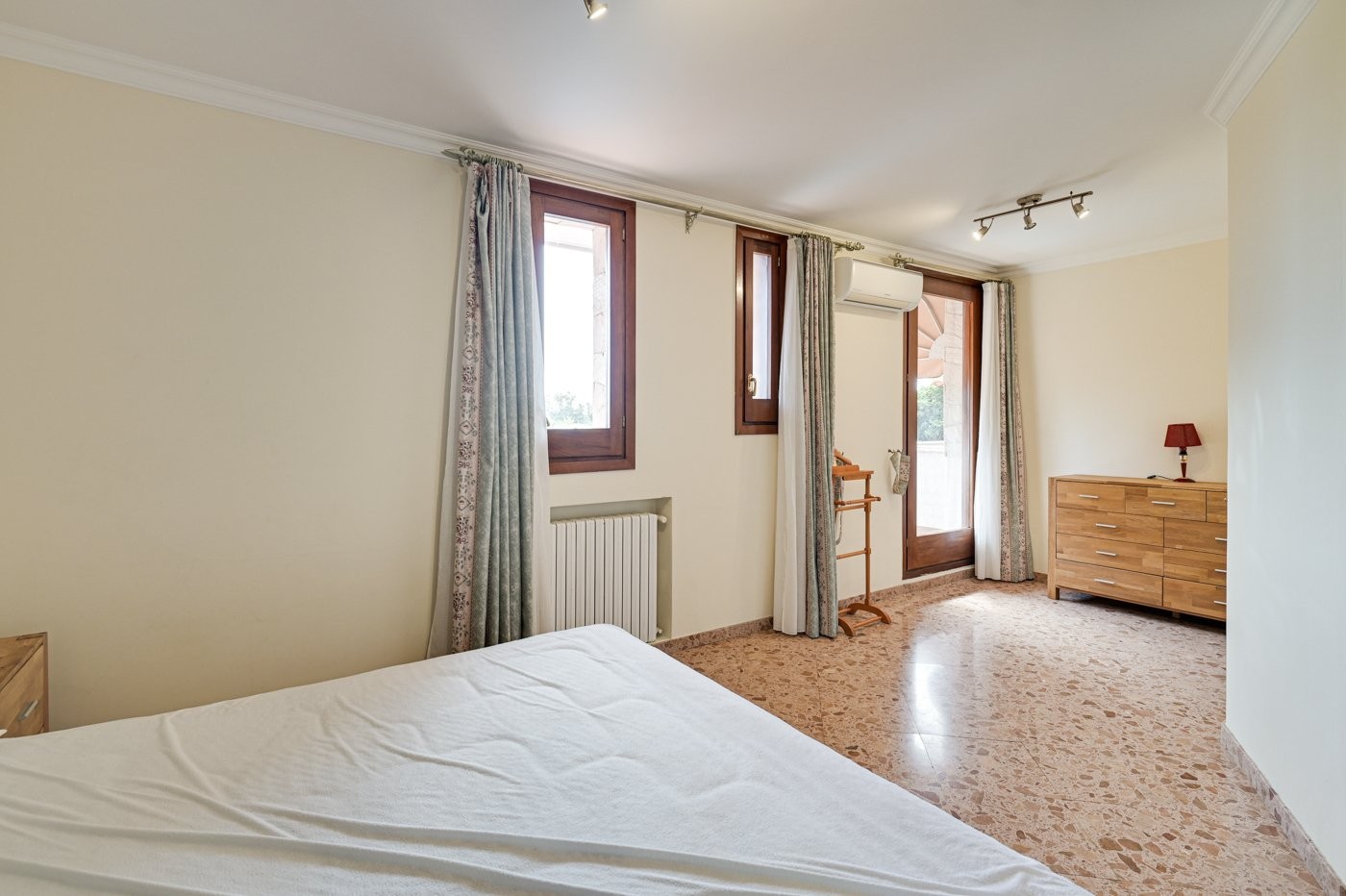 Huvila Blanes, Girona, Espanja 6 makuuhuonetta, 654 m2 No. 134004