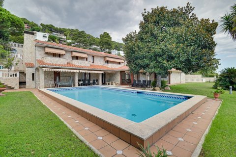Villa in Blanes, Girona, Spanien 6 Schlafzimmer, 654 m2 Nr. 134004