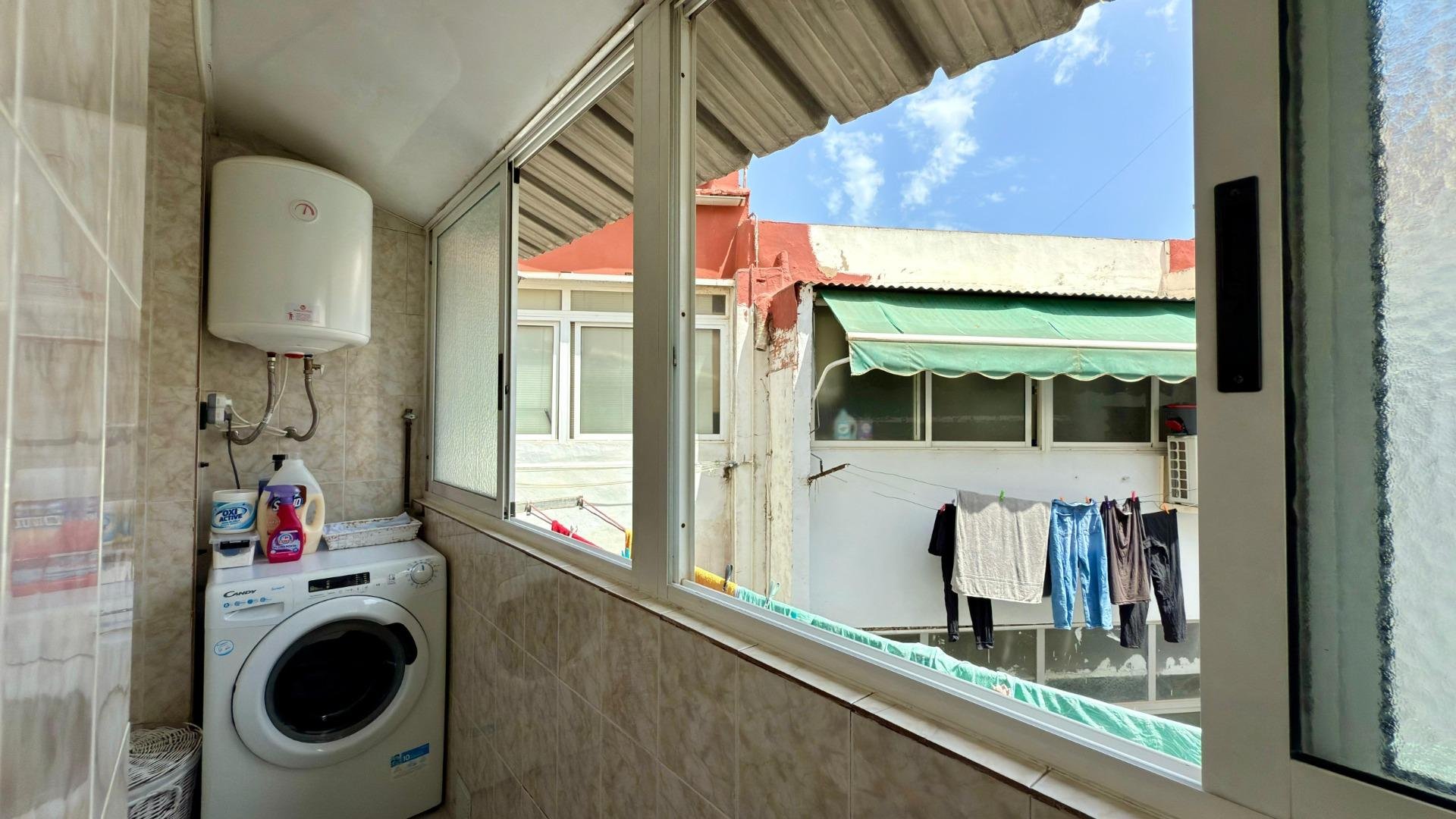 Dzīvoklis La Florida, Alicante, Spānijā 1 istaba, 51 m2 Nr. 182845