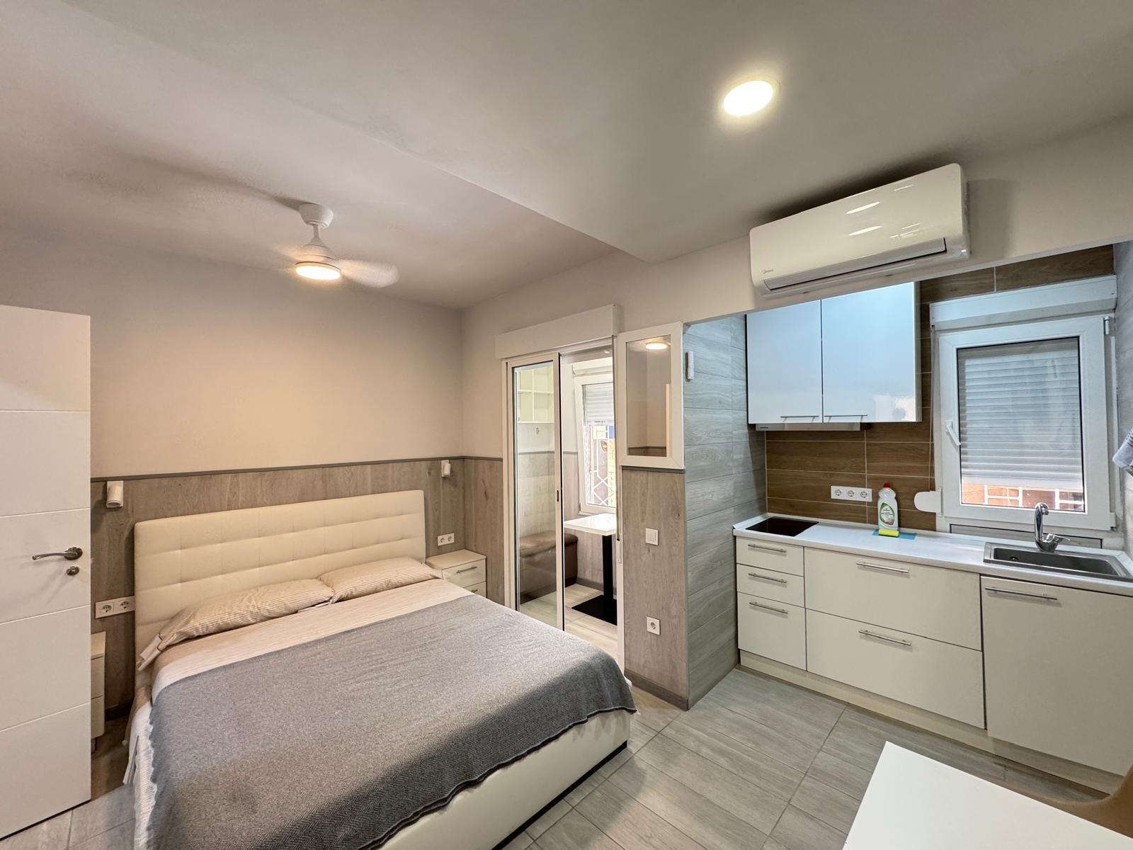 Appartamento a Torrevieja, Alicante, Spagna 2 camere da letto, 65 mq. N° 182846