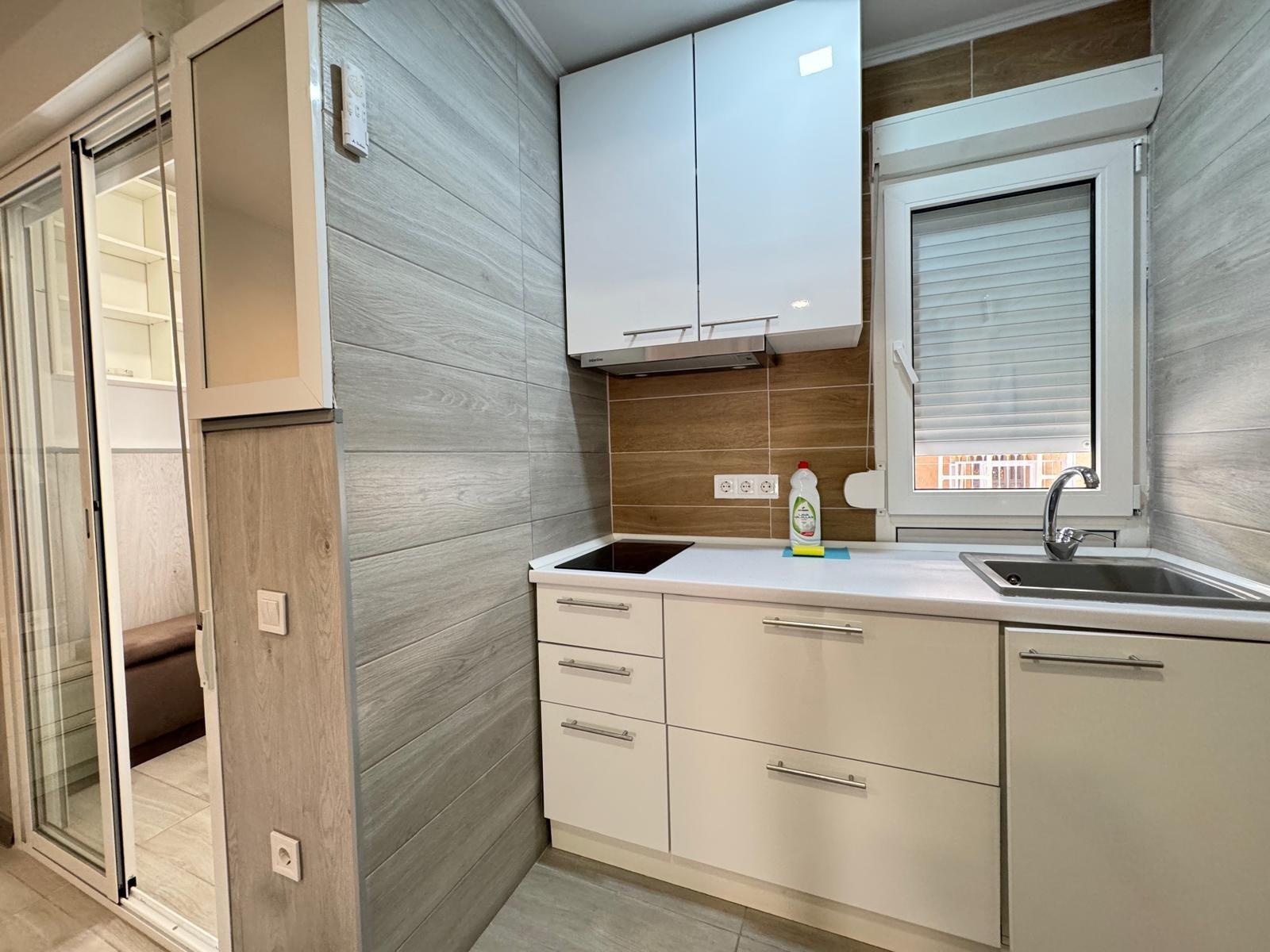 Appartamento a Torrevieja, Alicante, Spagna 2 camere da letto, 65 mq. N° 182846