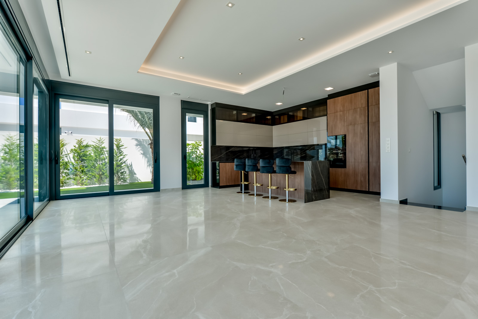 Villa a Finestrat, Alicante, Spagna 8 camere da letto, 998 mq. N° 156612
