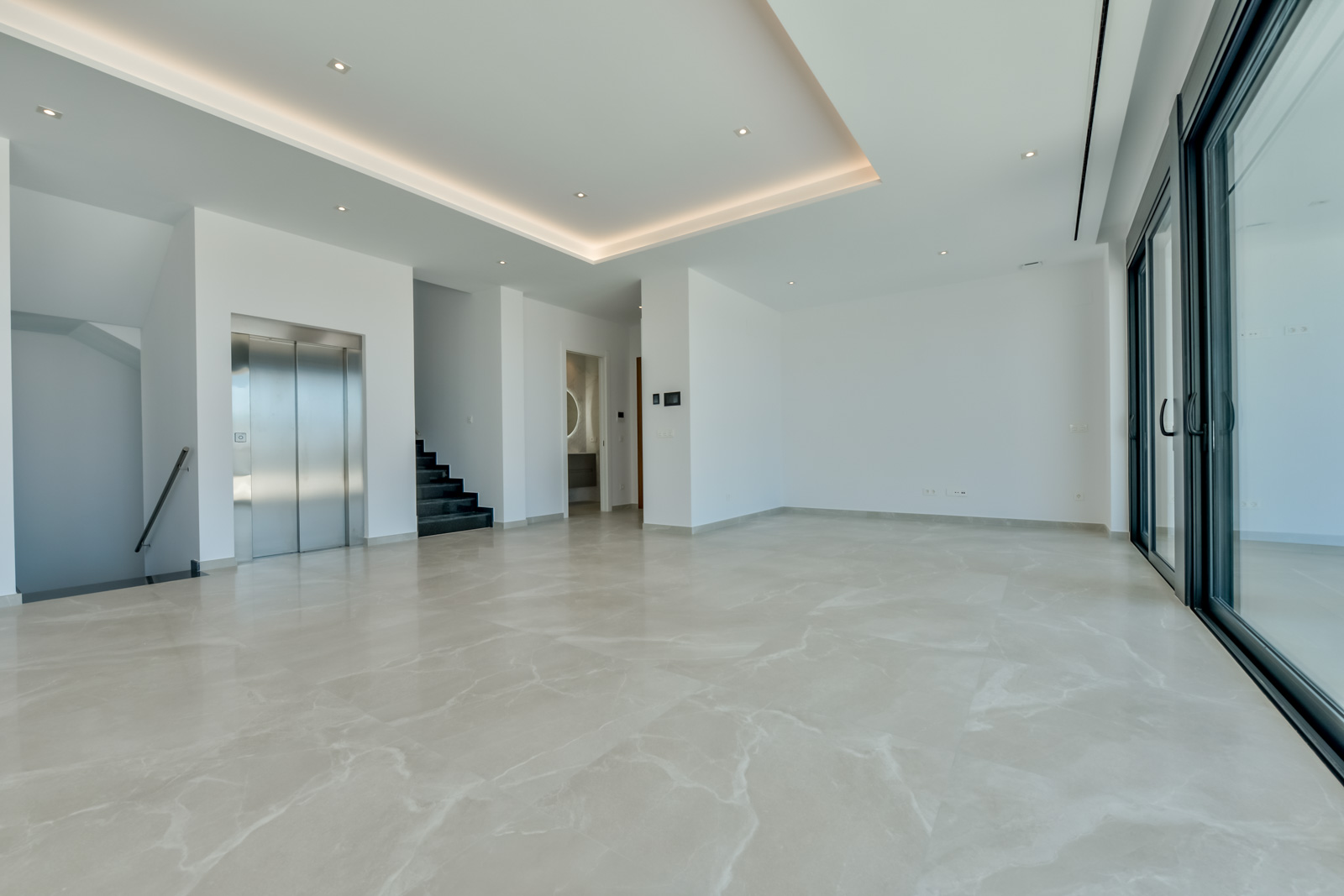 Villa a Finestrat, Alicante, Spagna 8 camere da letto, 998 mq. N° 156612