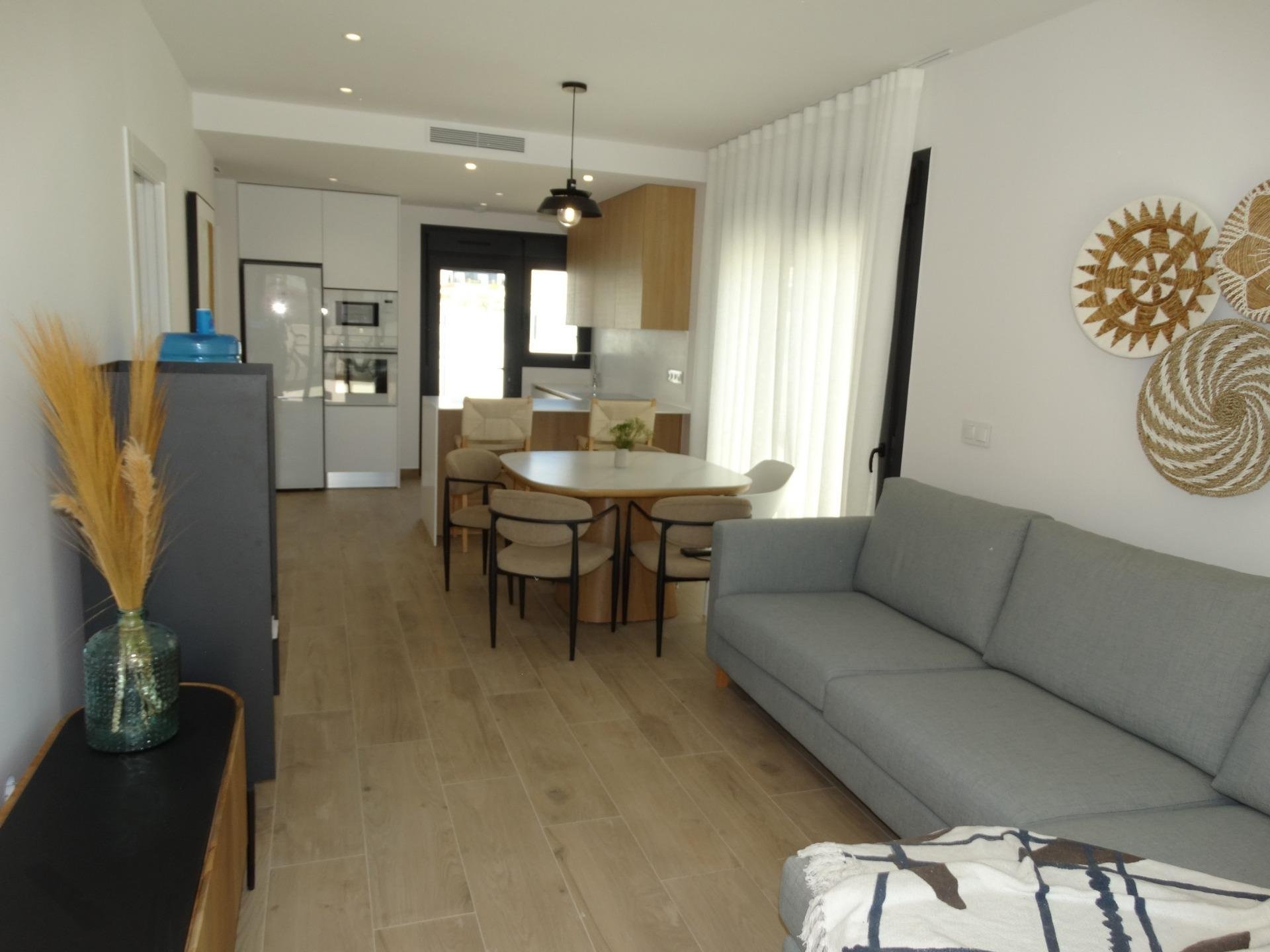 Bungalowi Pilar de la Horadada, Alicante, Espanja 2 makuuhuonetta, 72 m2 No. 180473