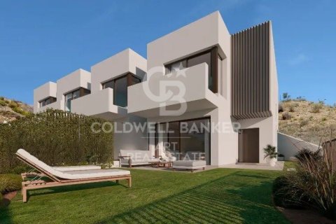 Talo Rincon de la Victoria, Malaga, Espanja 4 makuuhuonetta, 267 m2 No. 158953