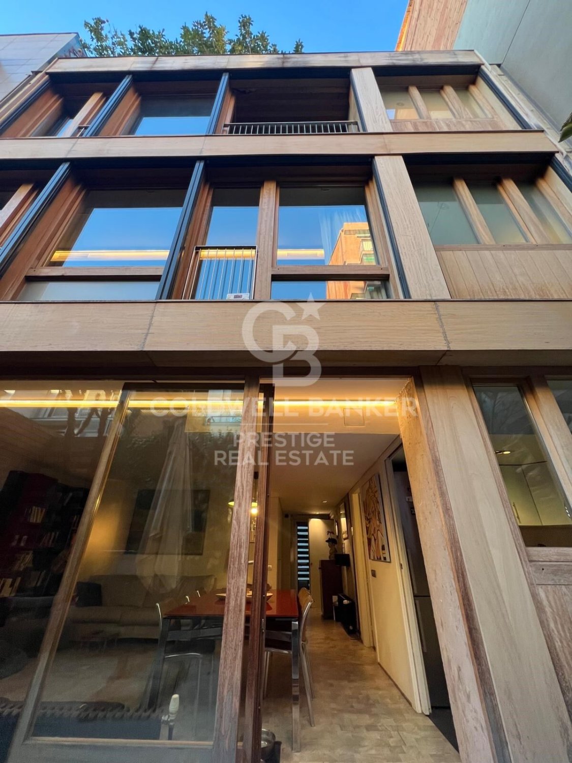 House à Barcelona, Espagne 4 chambres, 619 m2 No. 158950