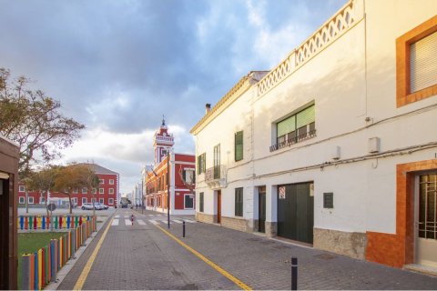 Townhouse in Es Castell, Menorca, Spain 6 bedrooms, 288 sq.m. No. 65301