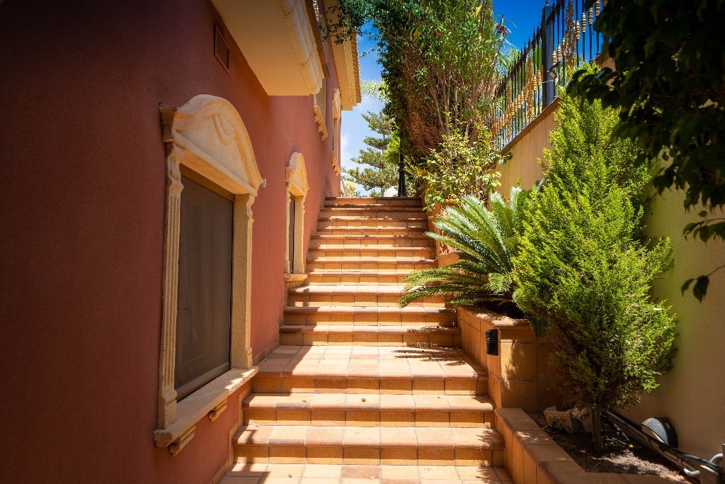 Villa Campoamor, Alicante, Spānijā 7 istabas, 734 m2 Nr. 78212