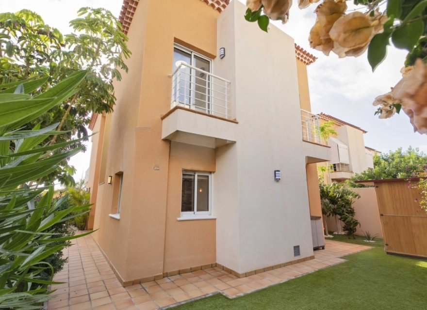 Villa i Tenerife, Spanien 4 sovrum, 329 kvm. Nr. 194718