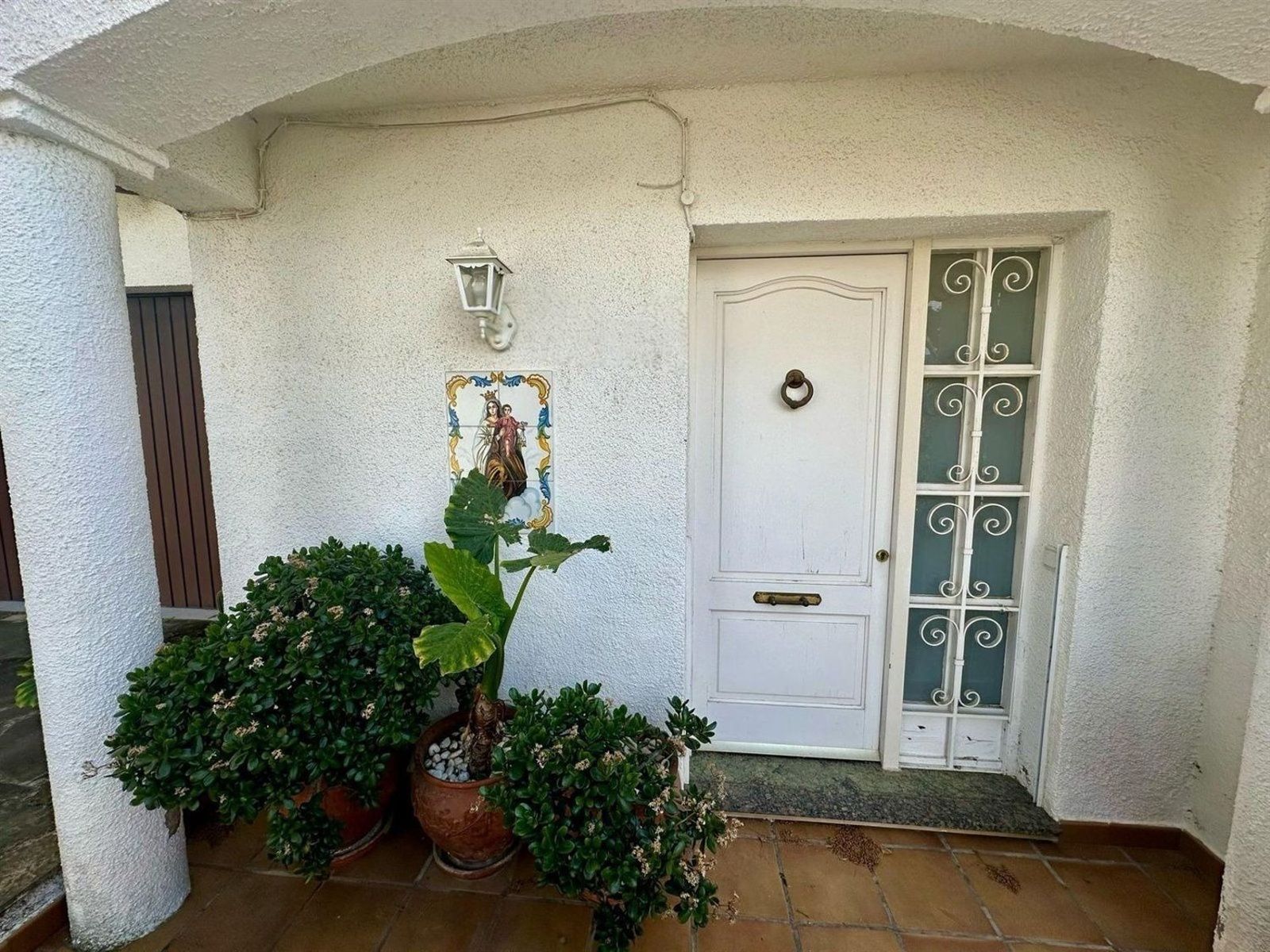 Hus i Coma-Ruga, Tarragona, Spanien 4 sovrum, 236 kvm. Nr. 166747
