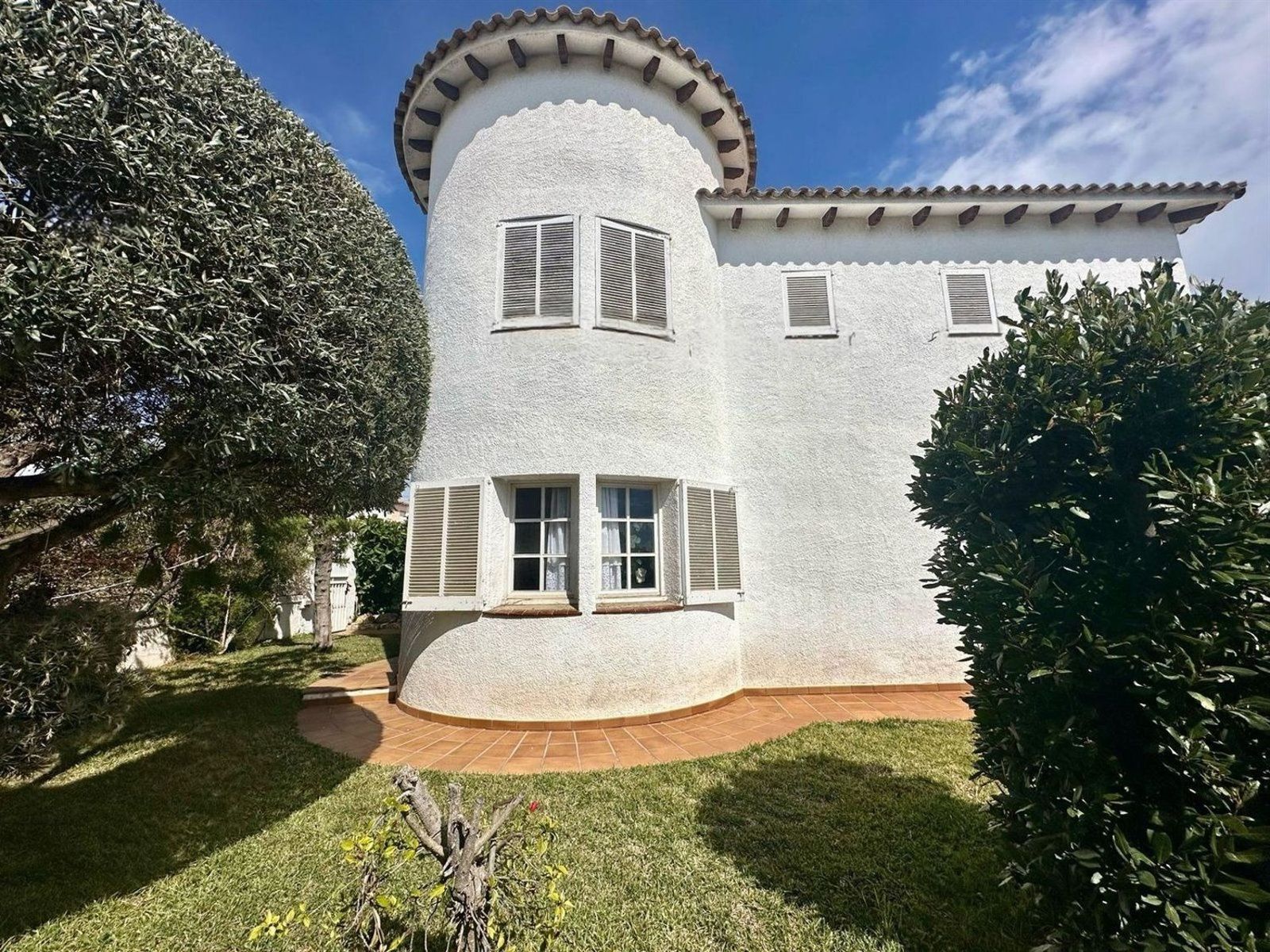 Hus i Coma-Ruga, Tarragona, Spanien 4 sovrum, 236 kvm. Nr. 166747