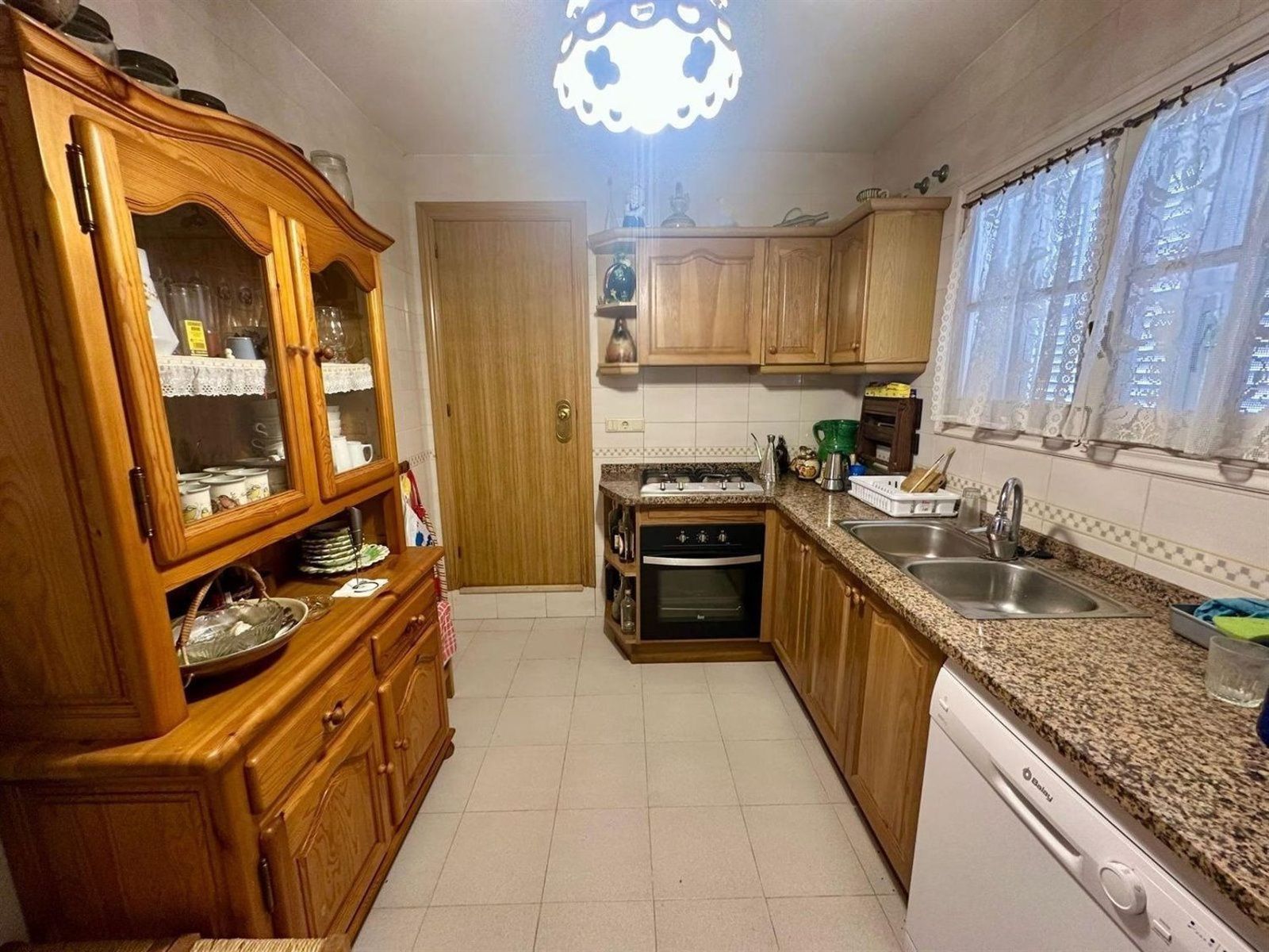 Hus i Coma-Ruga, Tarragona, Spanien 4 sovrum, 236 kvm. Nr. 166747