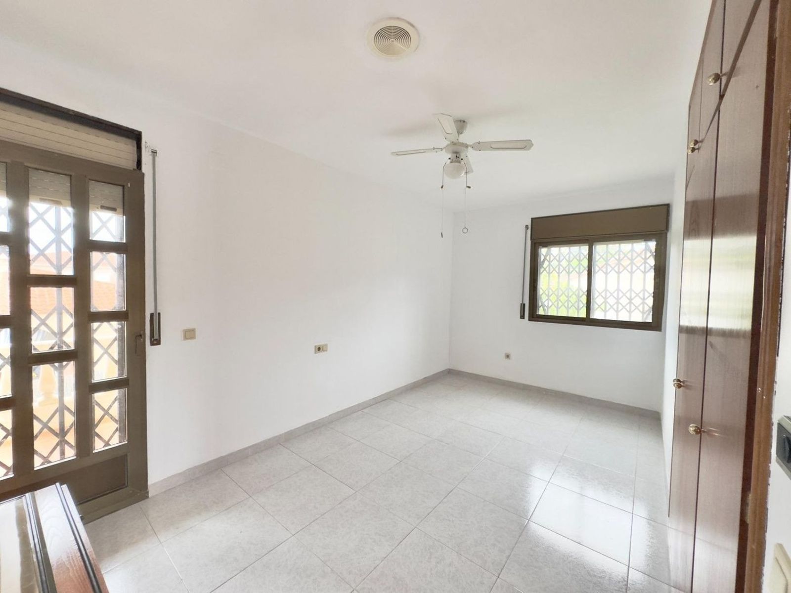House in Coma-Ruga, Tarragona, Spanien 4 Schlafzimmer, 282 m2 Nr. 166745