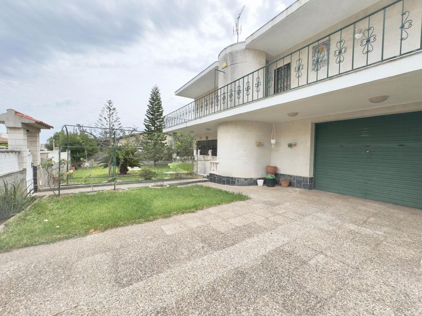 House in Coma-Ruga, Tarragona, Spanien 4 Schlafzimmer, 282 m2 Nr. 166745
